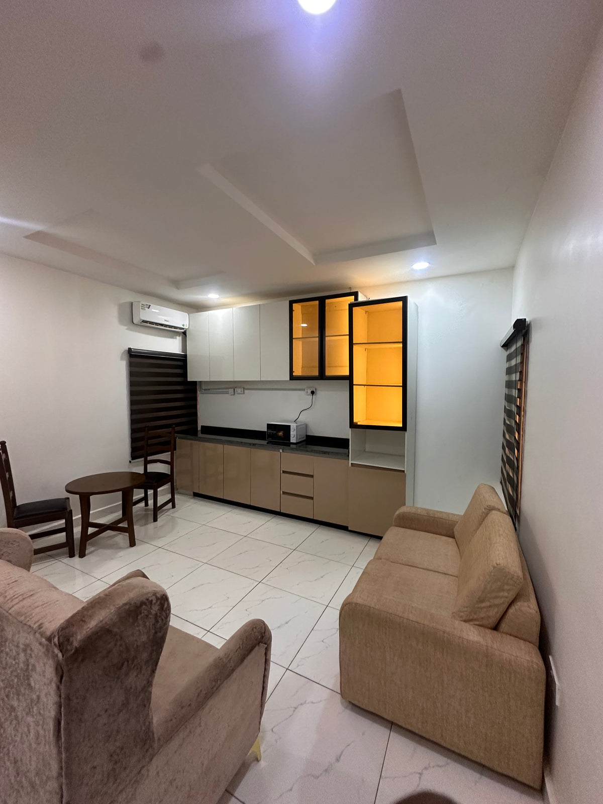 Luxury Single Room Apartment with Extra Sitting Room, Kitchen & Balcony – 3rd Floor, Wuye, Abuja