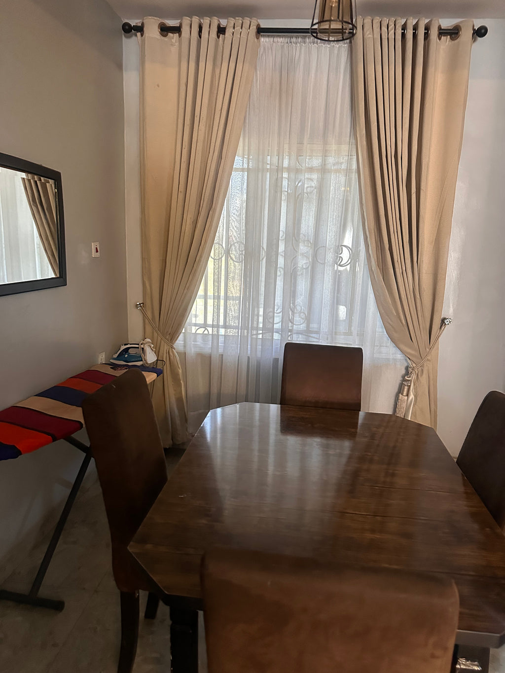 2-Bedroom Apartment – Jahi (By Gilmore)