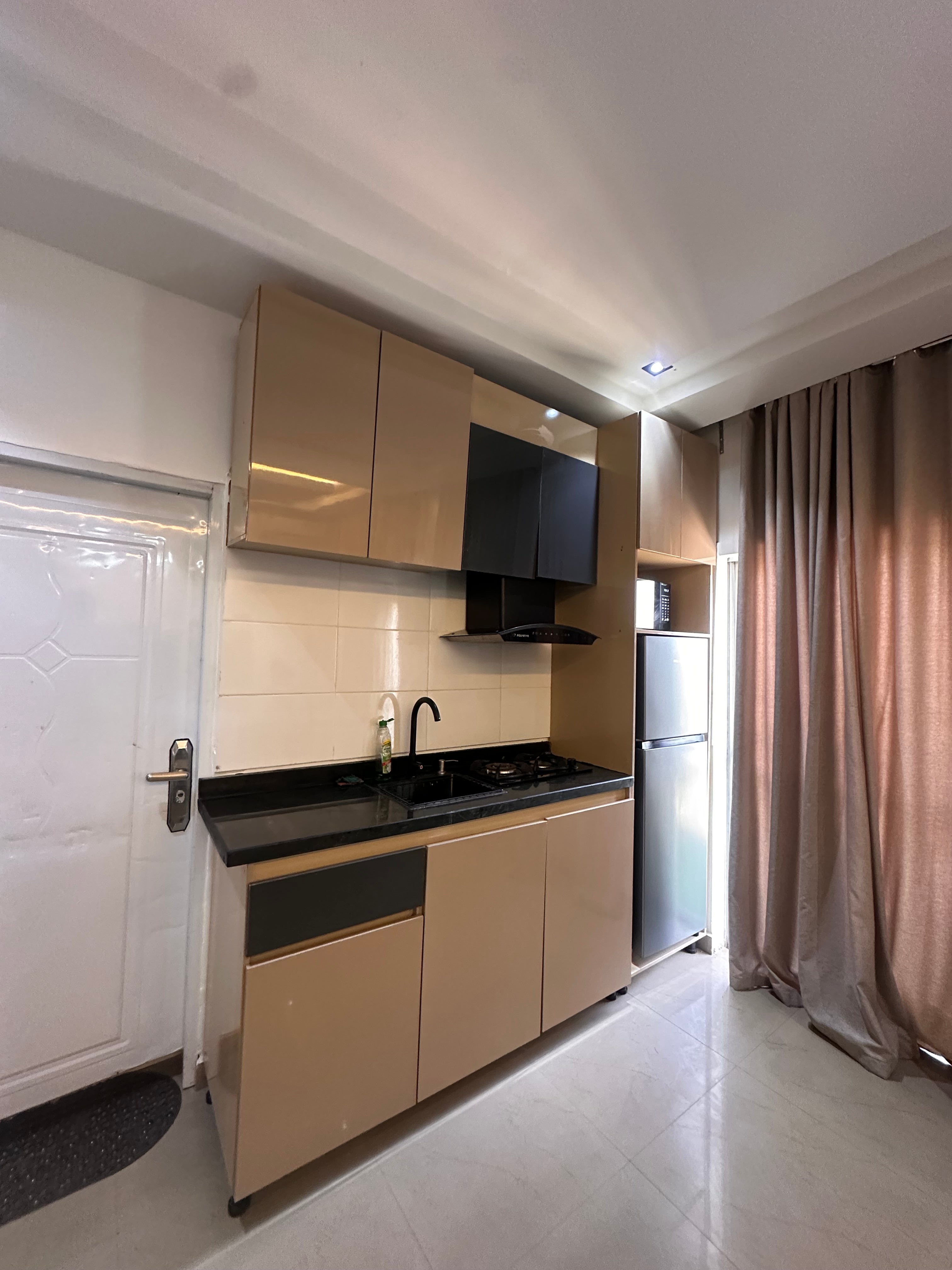 Studio Apartment – 4th Floor with Balcony View | Utako