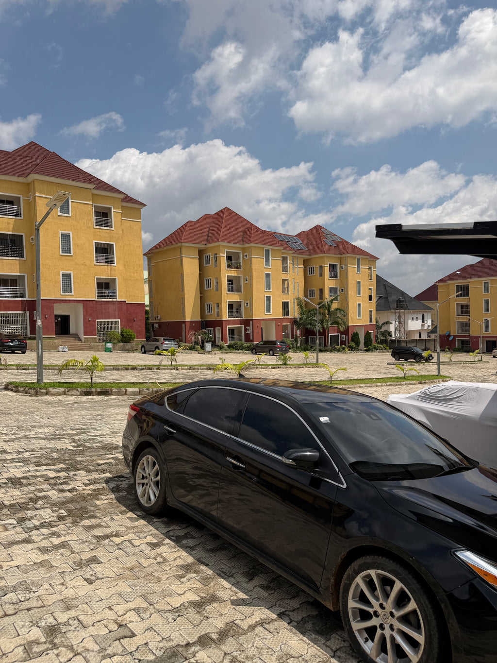 Luxury 2-Bedroom Apartment – Guzape, Abuja