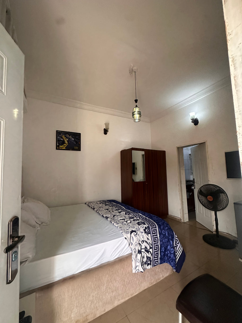 Comfortable studio apartment in Wuye 24 hours electricity WiFi security