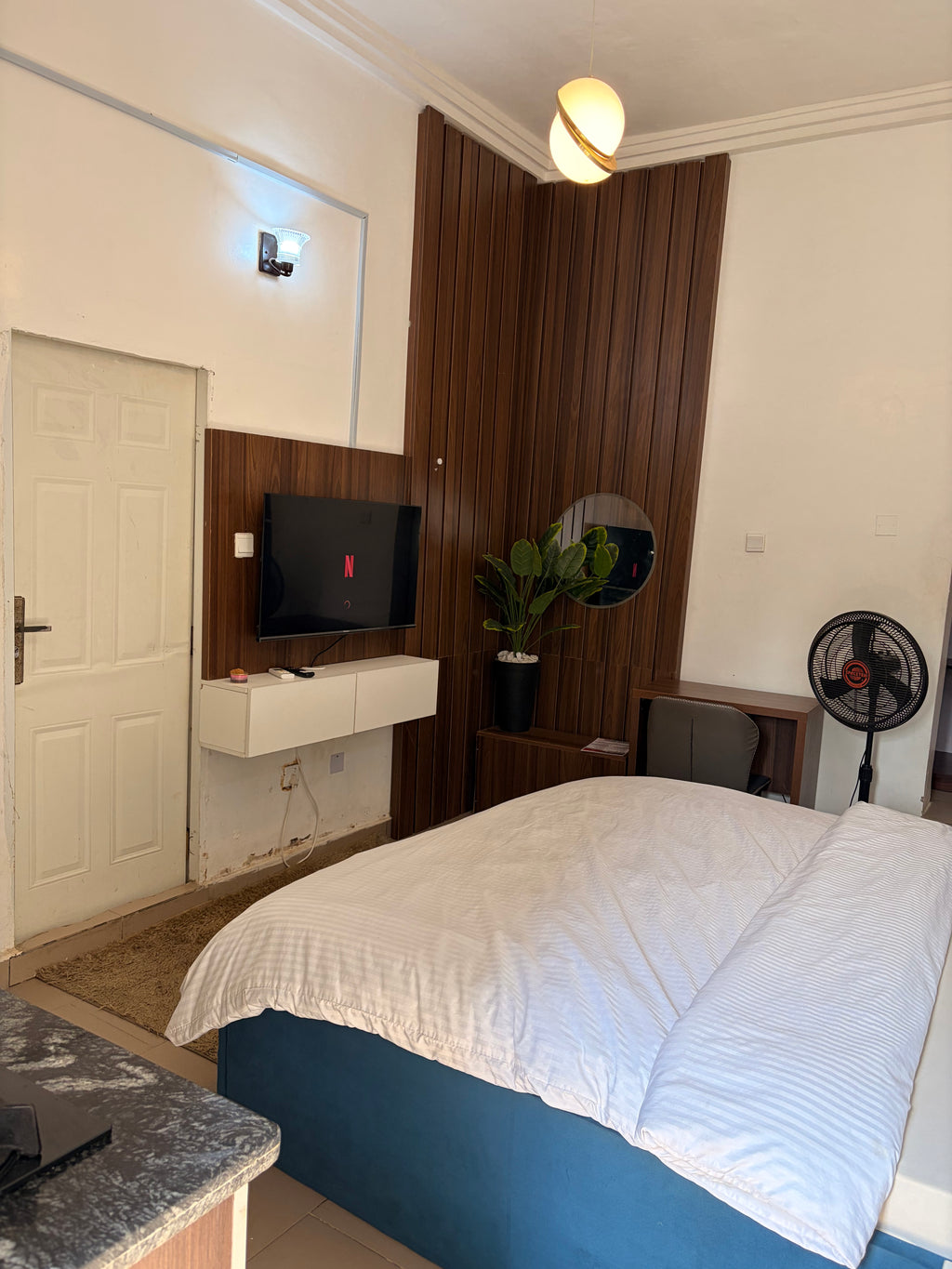 Studio apt-Wuye