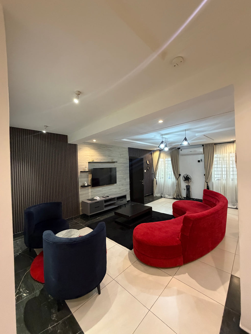 Modern 2-Bedroom Apartment – Wuye, Abuja