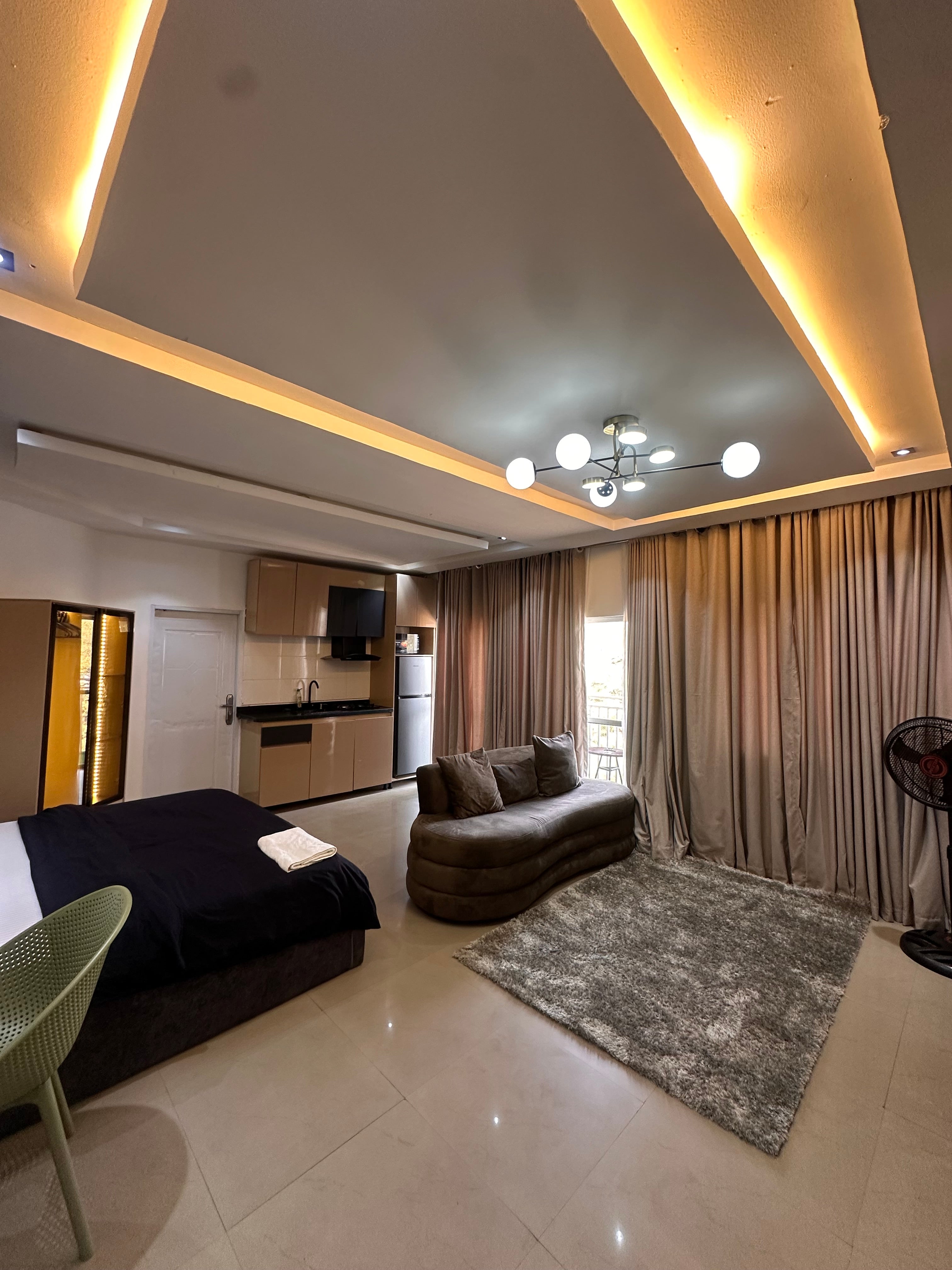 Studio Apartment – 4th Floor with Balcony View | Utako
