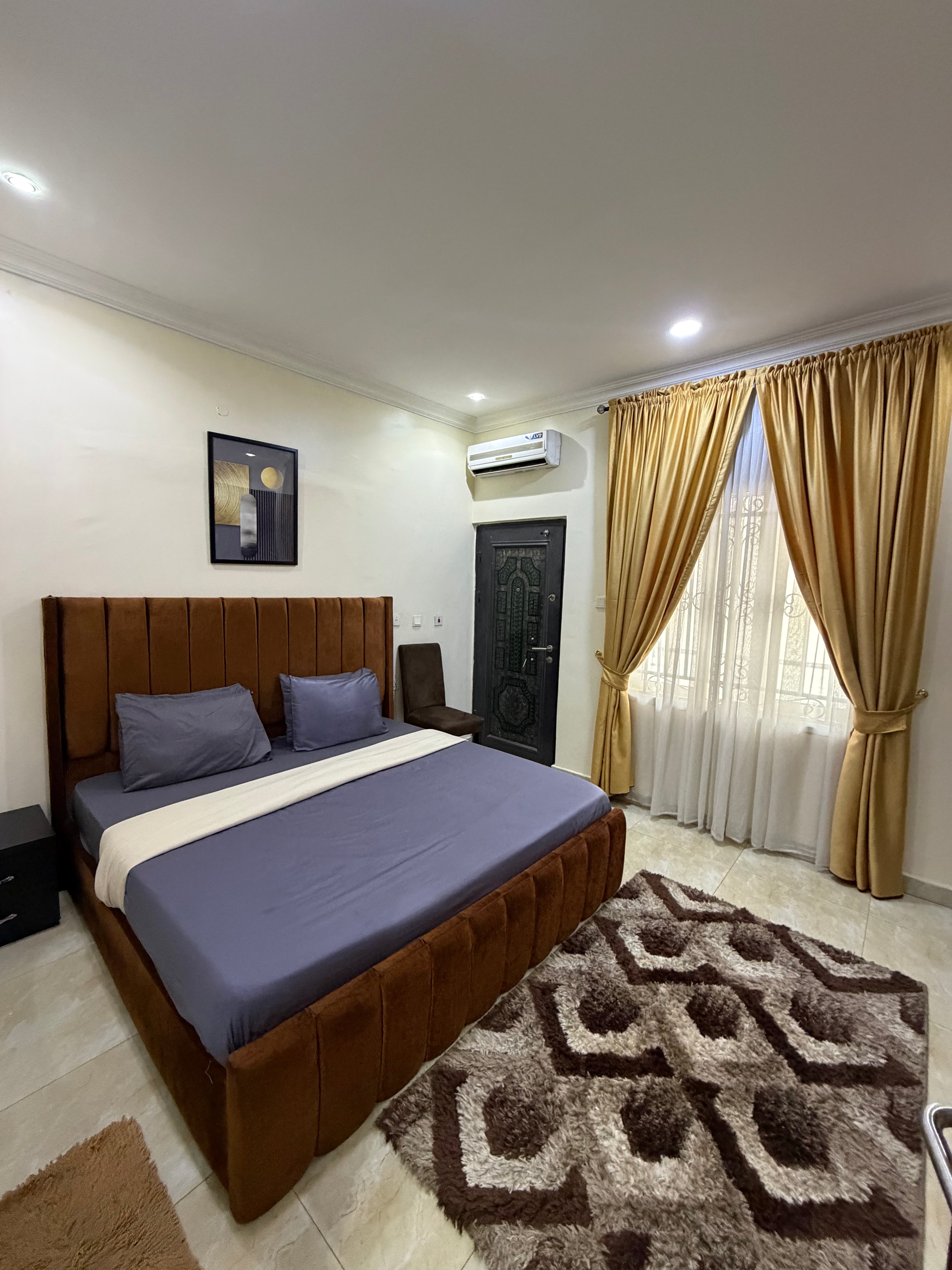 2-Bedroom Apartment – Jahi (By Gilmore)