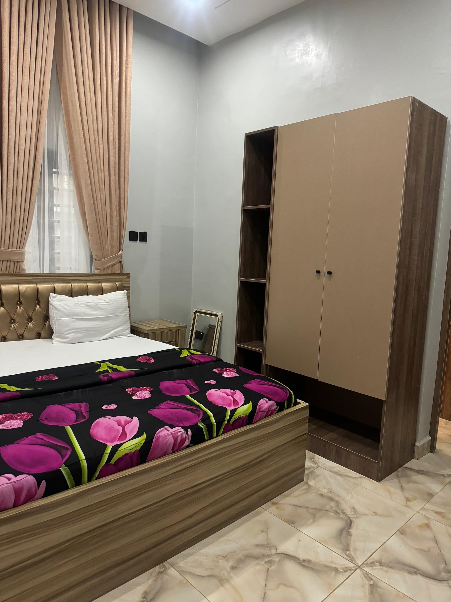 Studio Apartment with Pool – Lifecamp