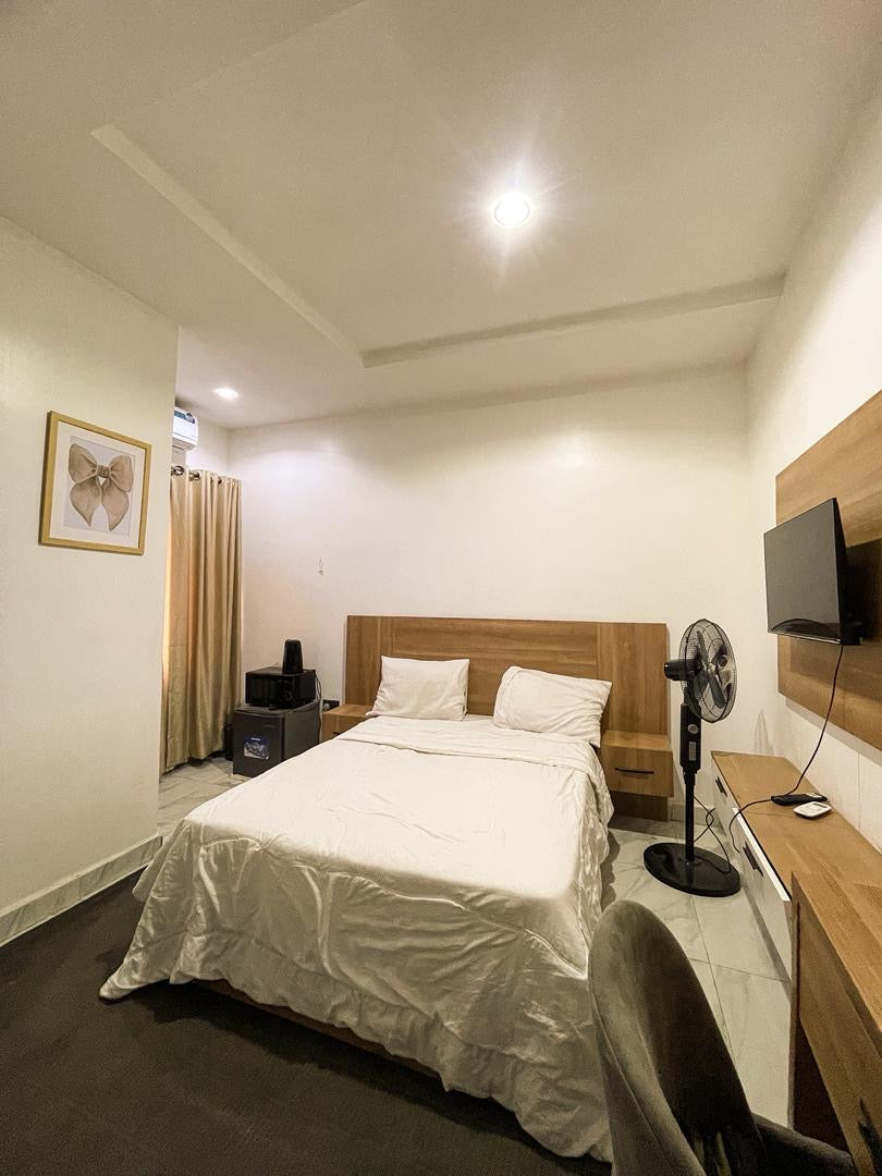 Single room Wuye WiFi 24 hours electricity