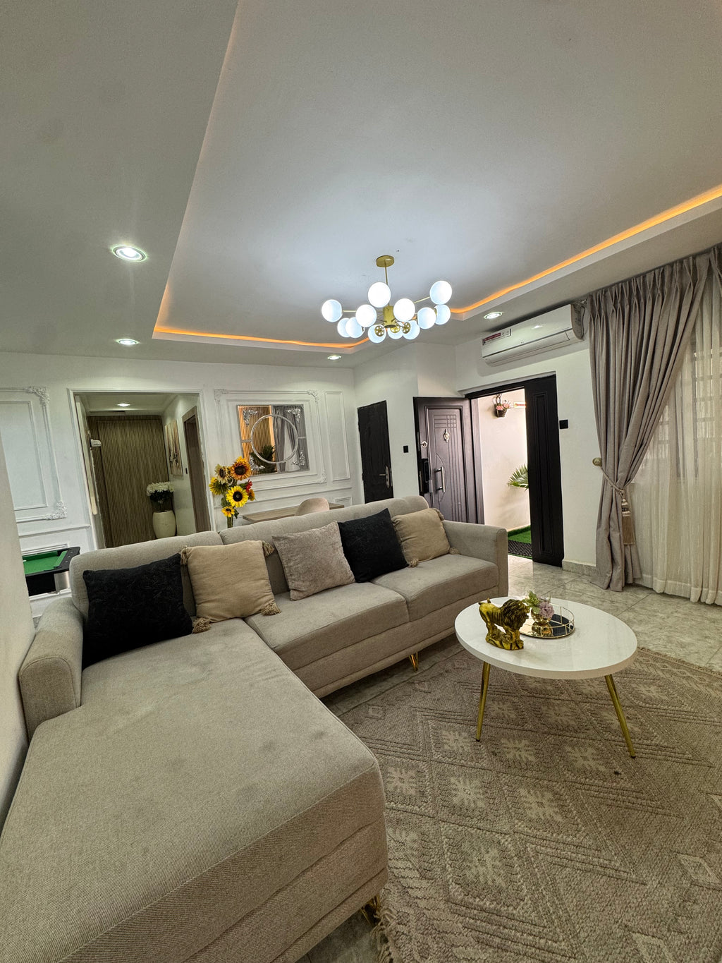 Luxury 2_bedroom Apartment Jahi