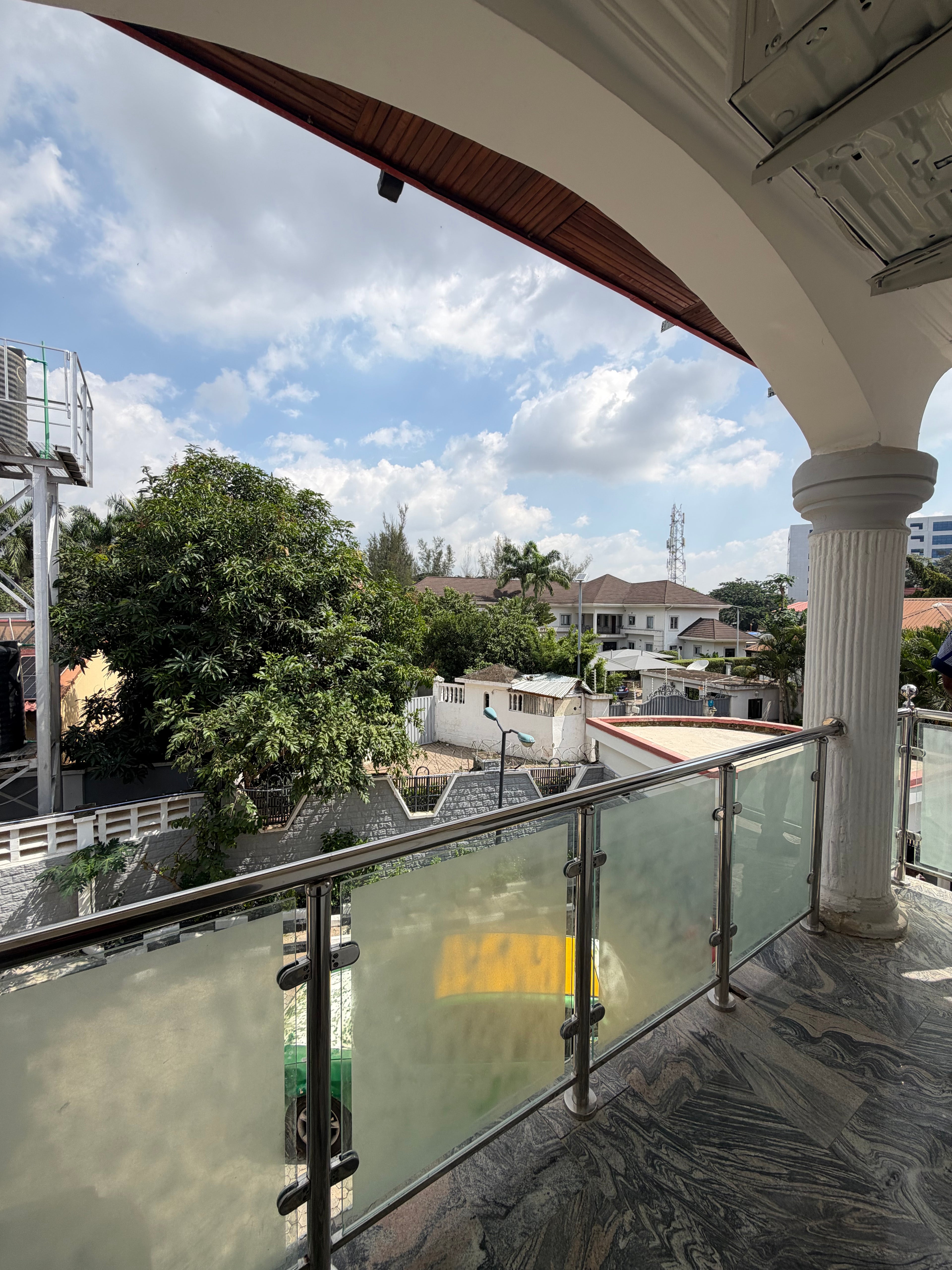 Luxury Studio Apartment – Wuse, Abuja
₦120,000 per night