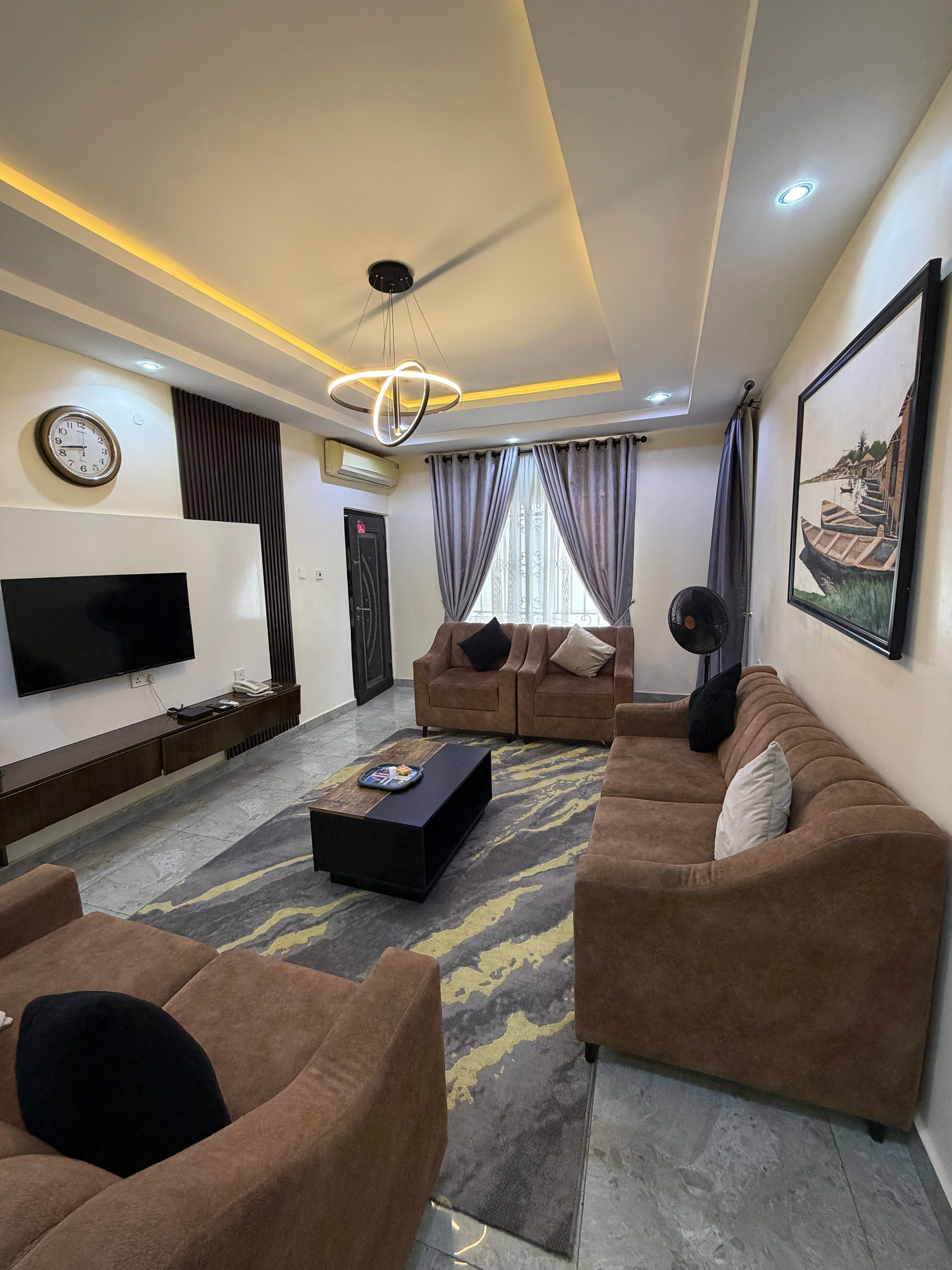 2-Bedroom Apartment – Jahi (By Gilmore)