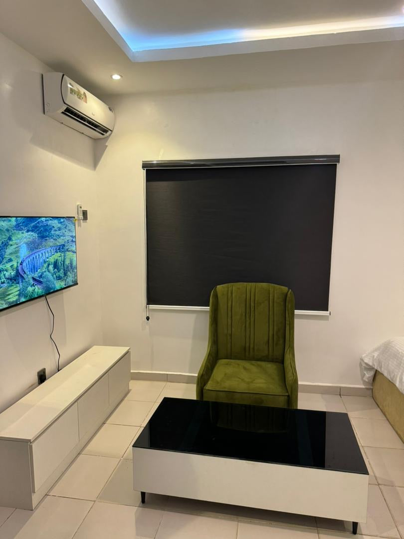 Budget friendly shared apartment Mabushi