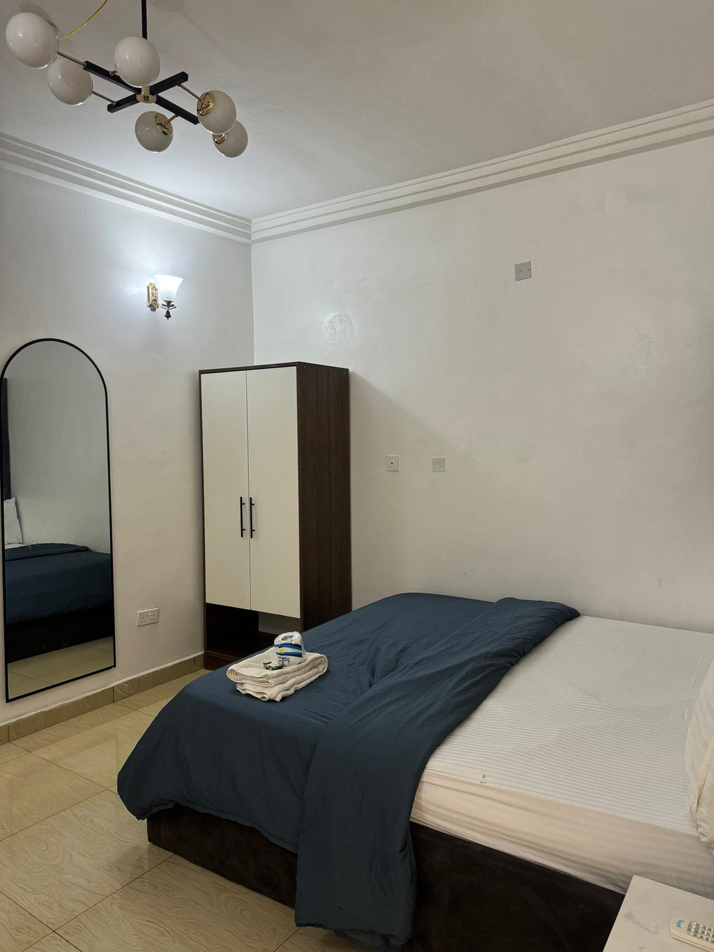 Classic studio apartment 24 hours electricity WiFi security wuye