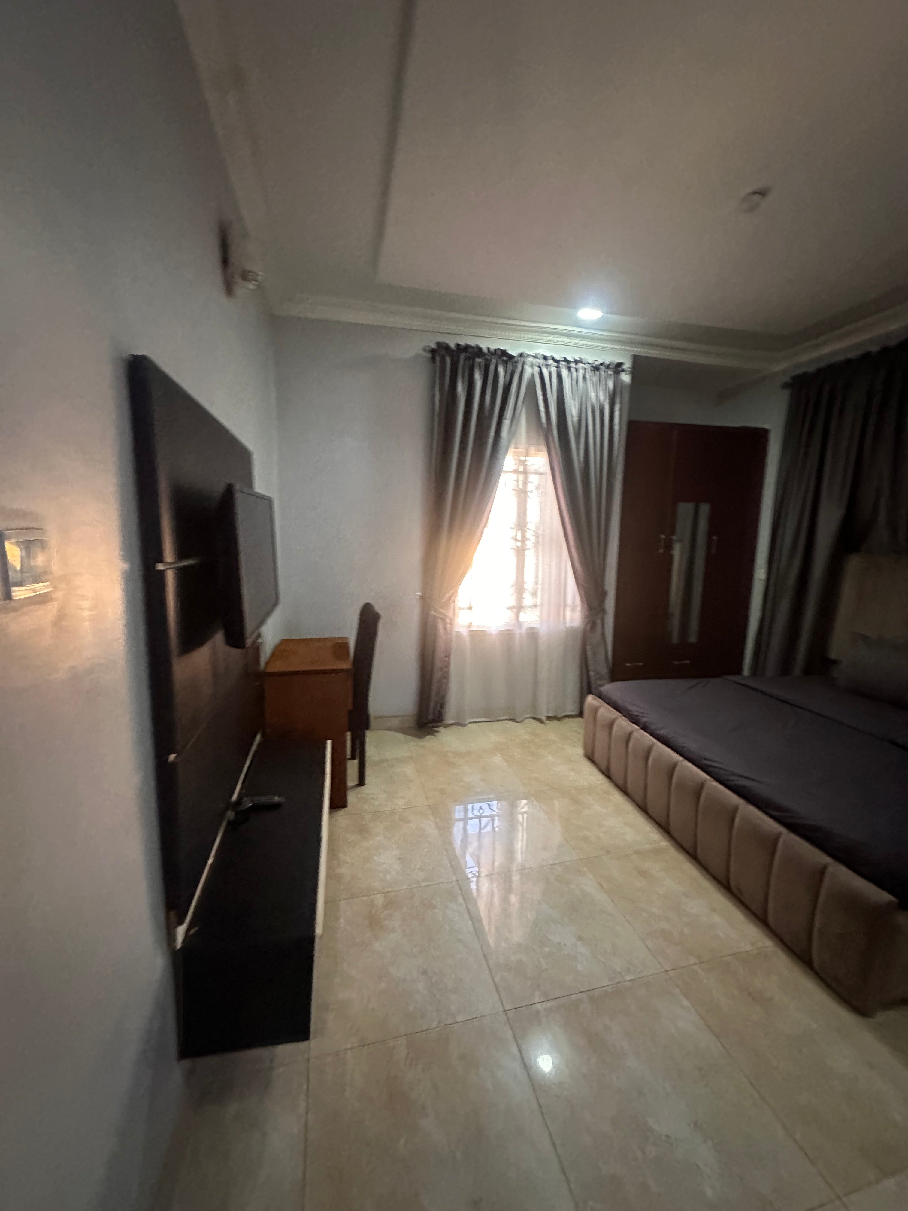 2-Bedroom Apartment – Jahi (By Gilmore)