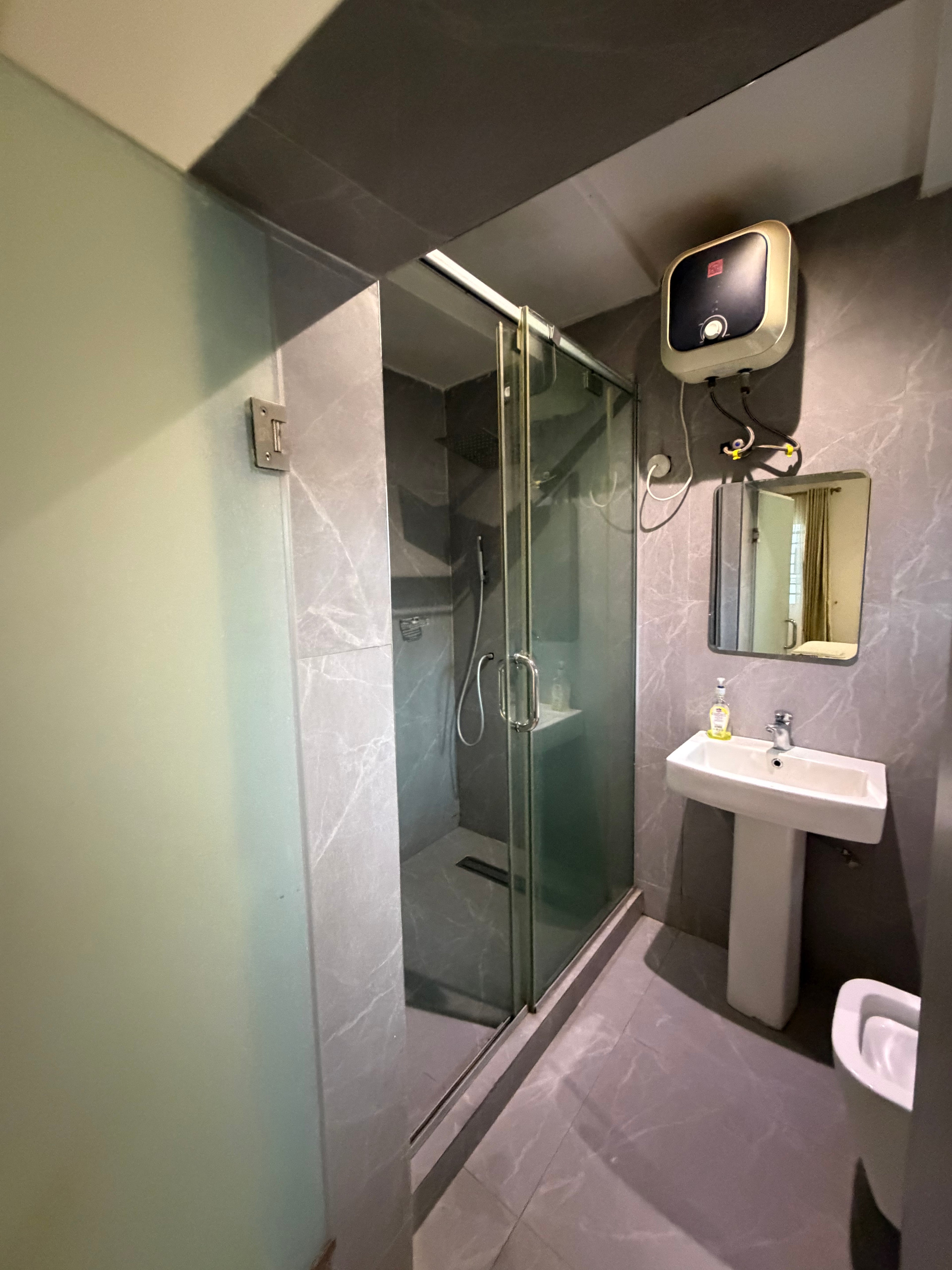 Modern 2-Bedroom Apartment – Wuye, Abuja