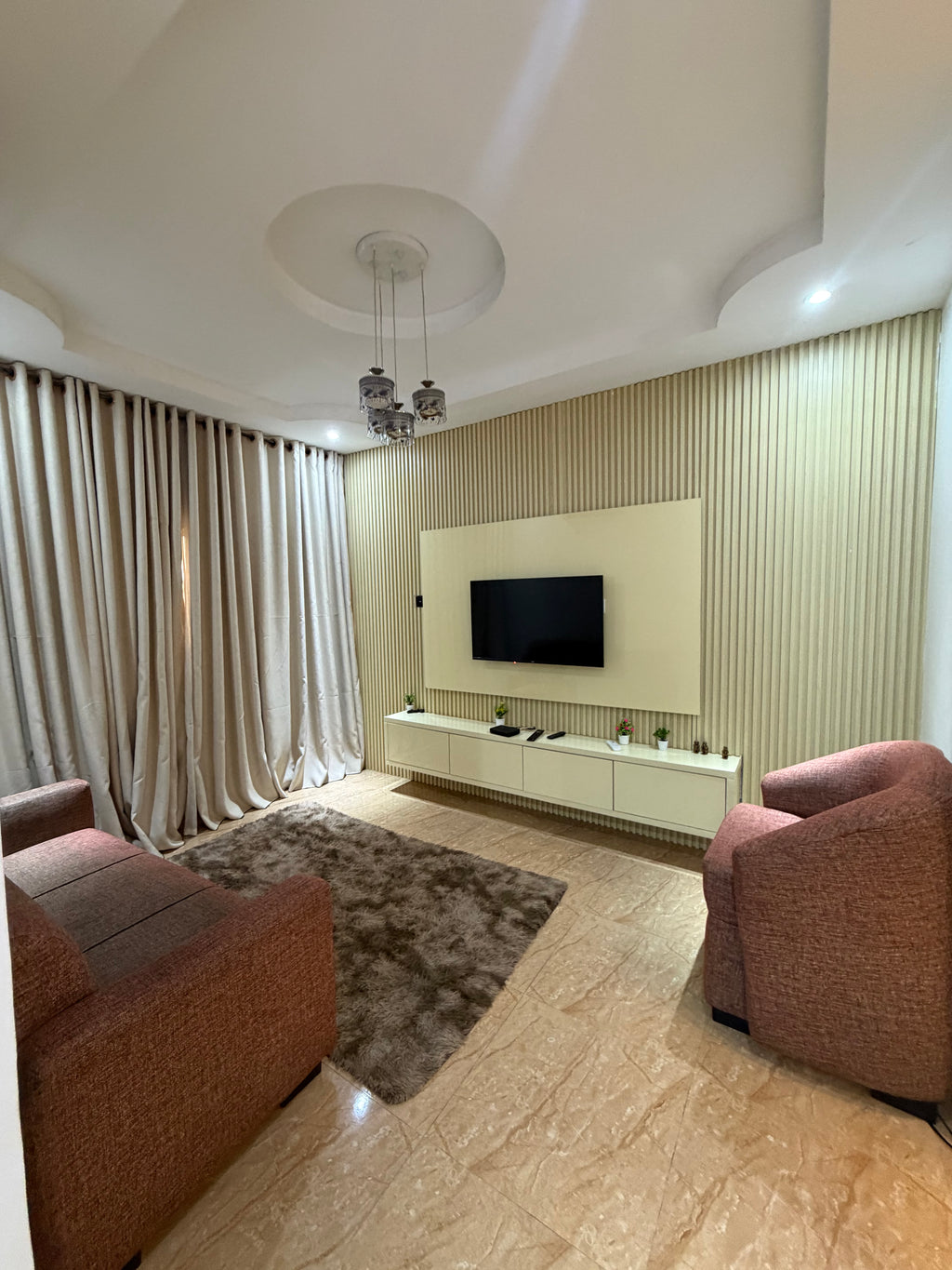 Jahi 1 bedroom flat 3