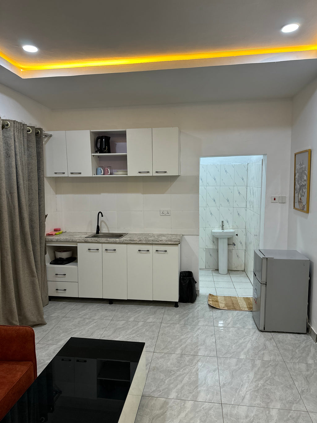 Studio Apartment – 4th Floor, Utako