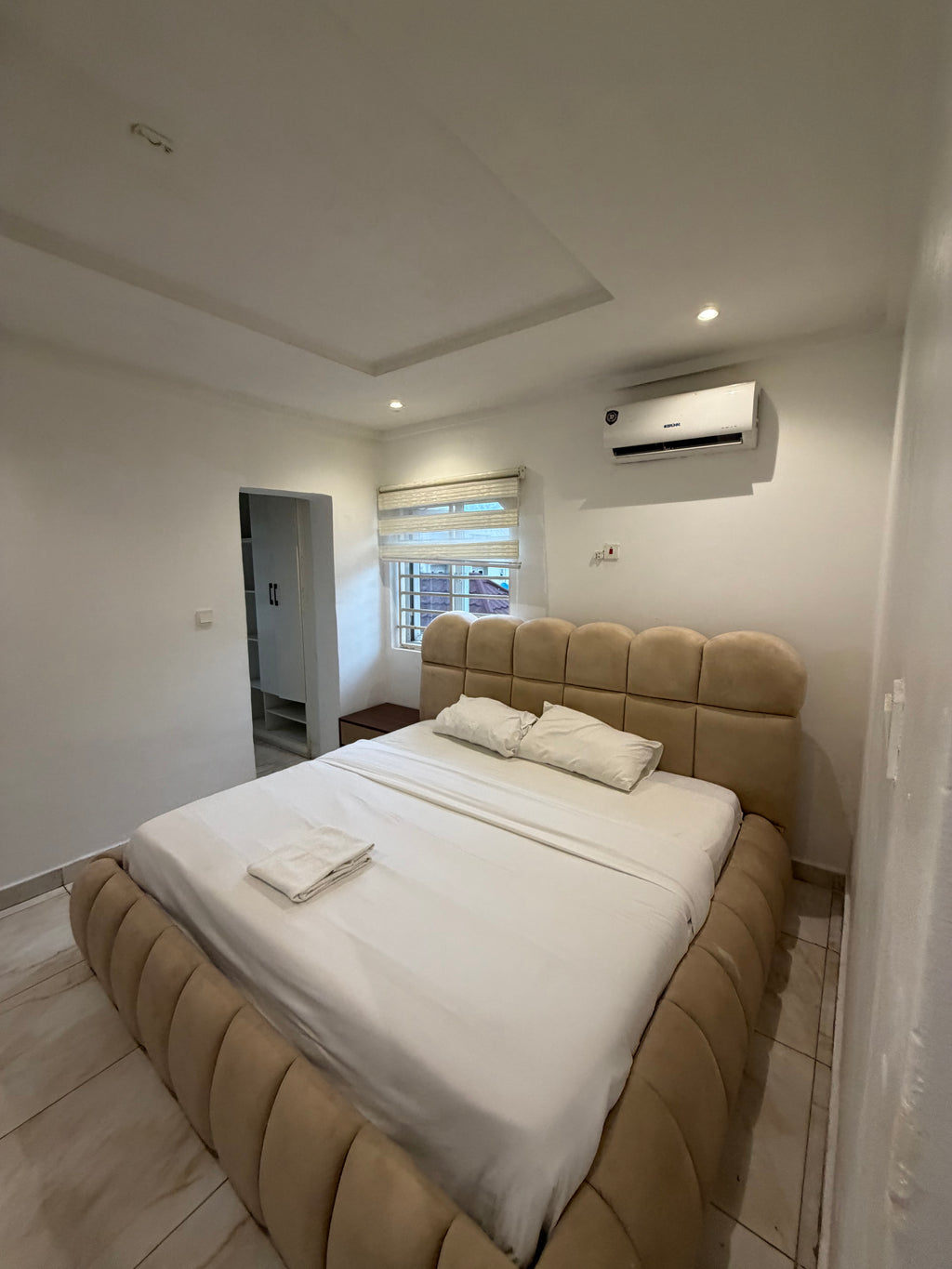 Modern 2-Bedroom Apartment – Wuye, Abuja