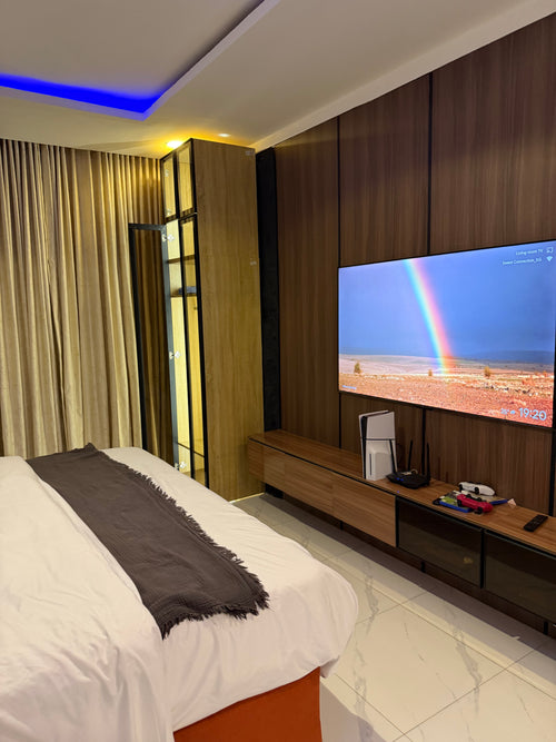 Big Studio Apartment with PS5 – Jahi, Abuja
₦1,900,000 per Month