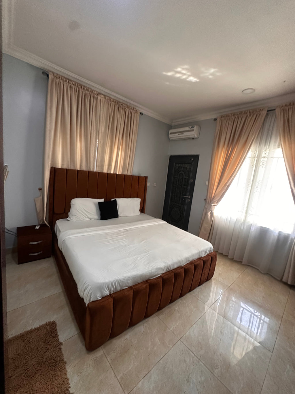 2-Bedroom Apartment – Jahi (By Gilmore)