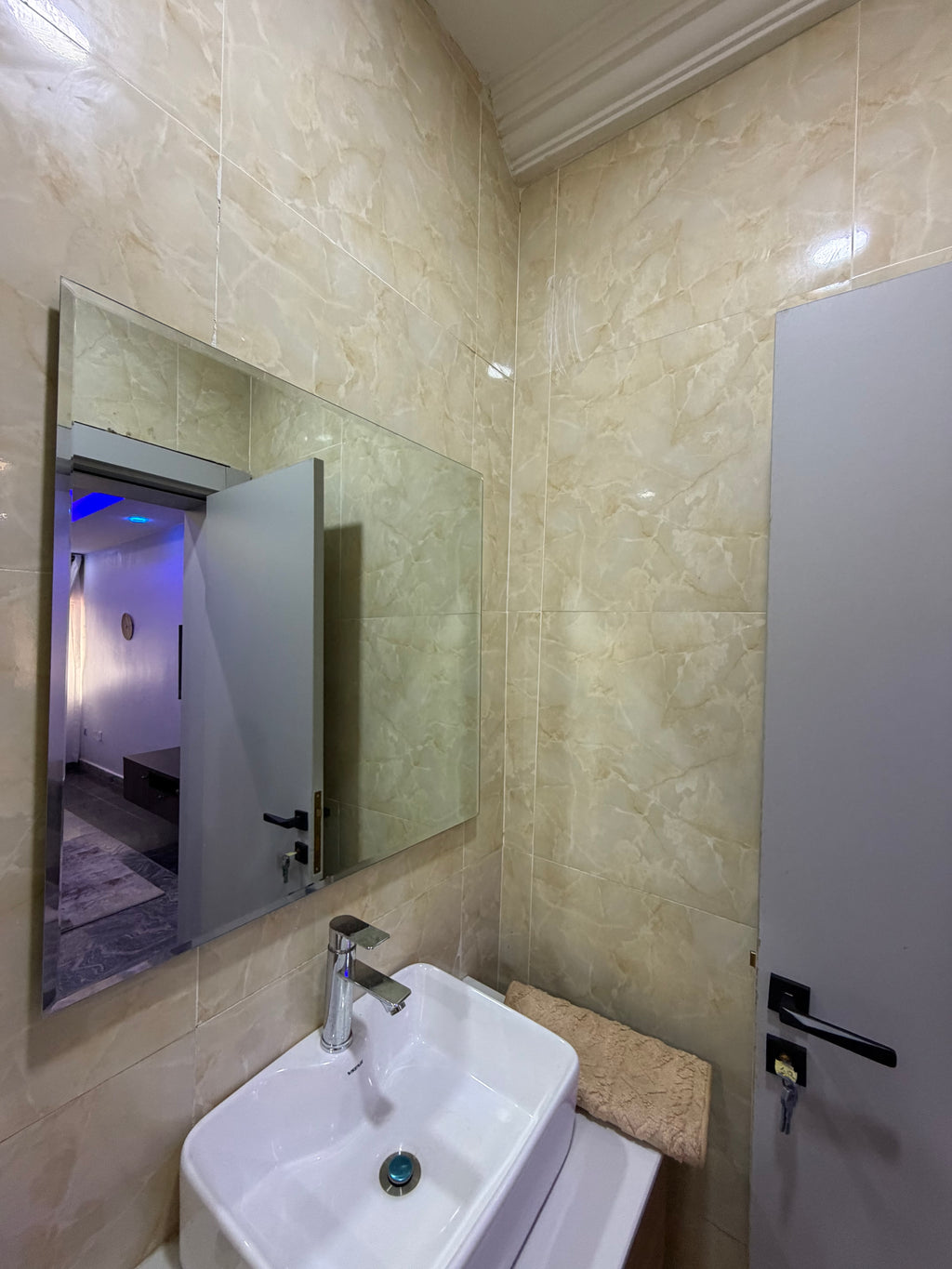 Executive Studio Apartment – Wuse, Abuja