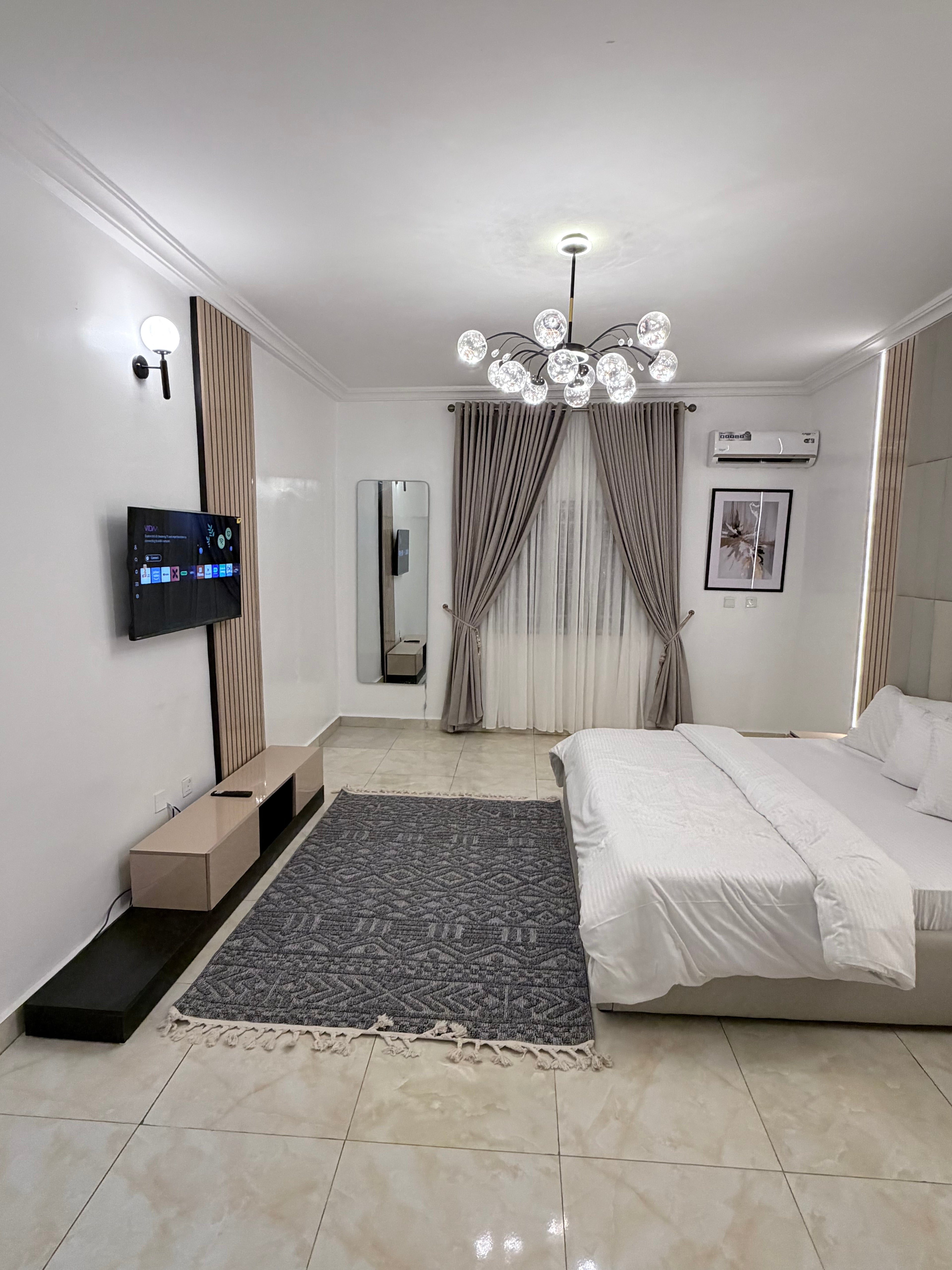 1-Bedroom Apartment with Snooker Table – Wuye
