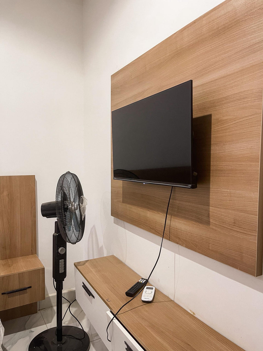 Single room Wuye WiFi 24 hours electricity