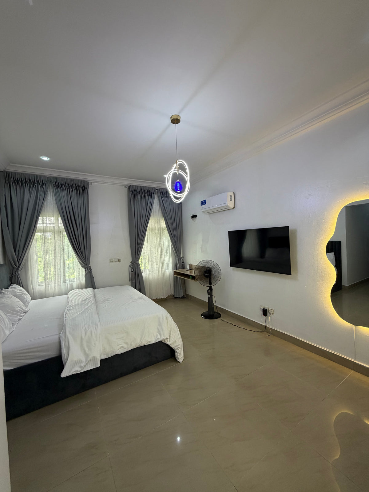 Luxury 1-Bedroom Apartment – Utako, Abuja