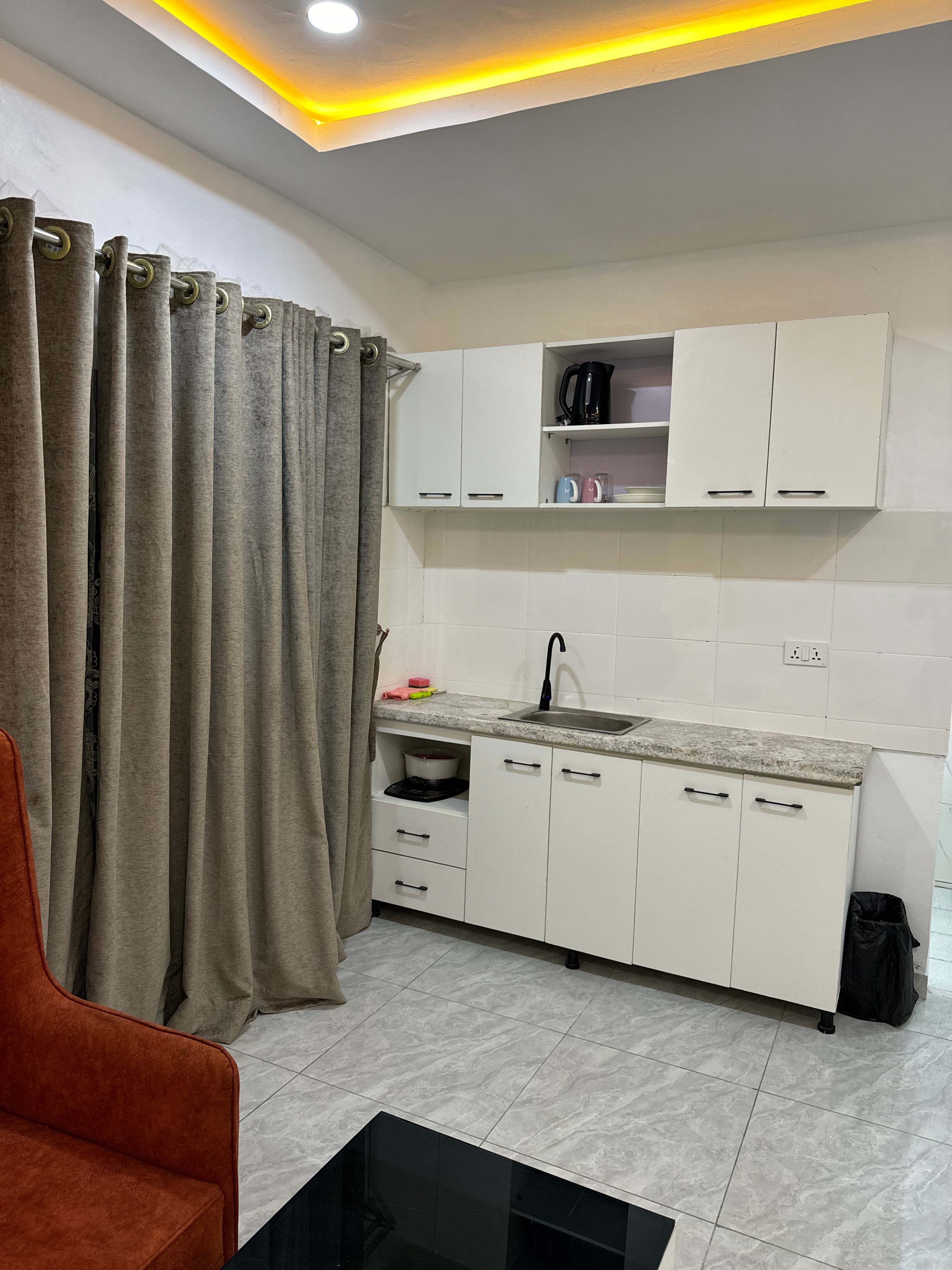 Studio Apartment – 4th Floor, Utako