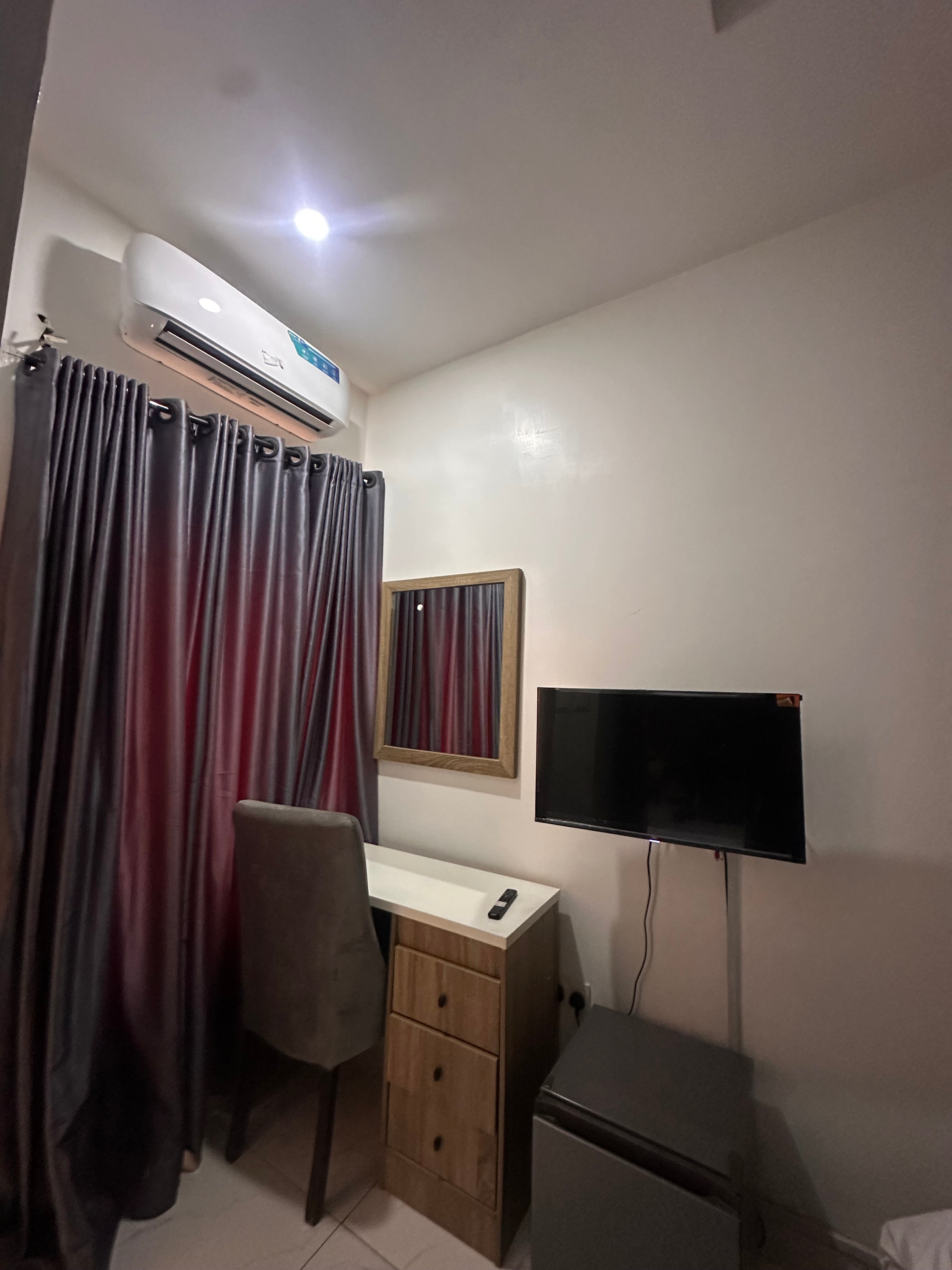 Single room with sitting room and kitchen