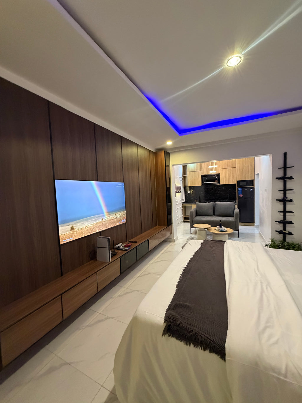 Big Studio Apartment with PS5 – Jahi, Abuja
