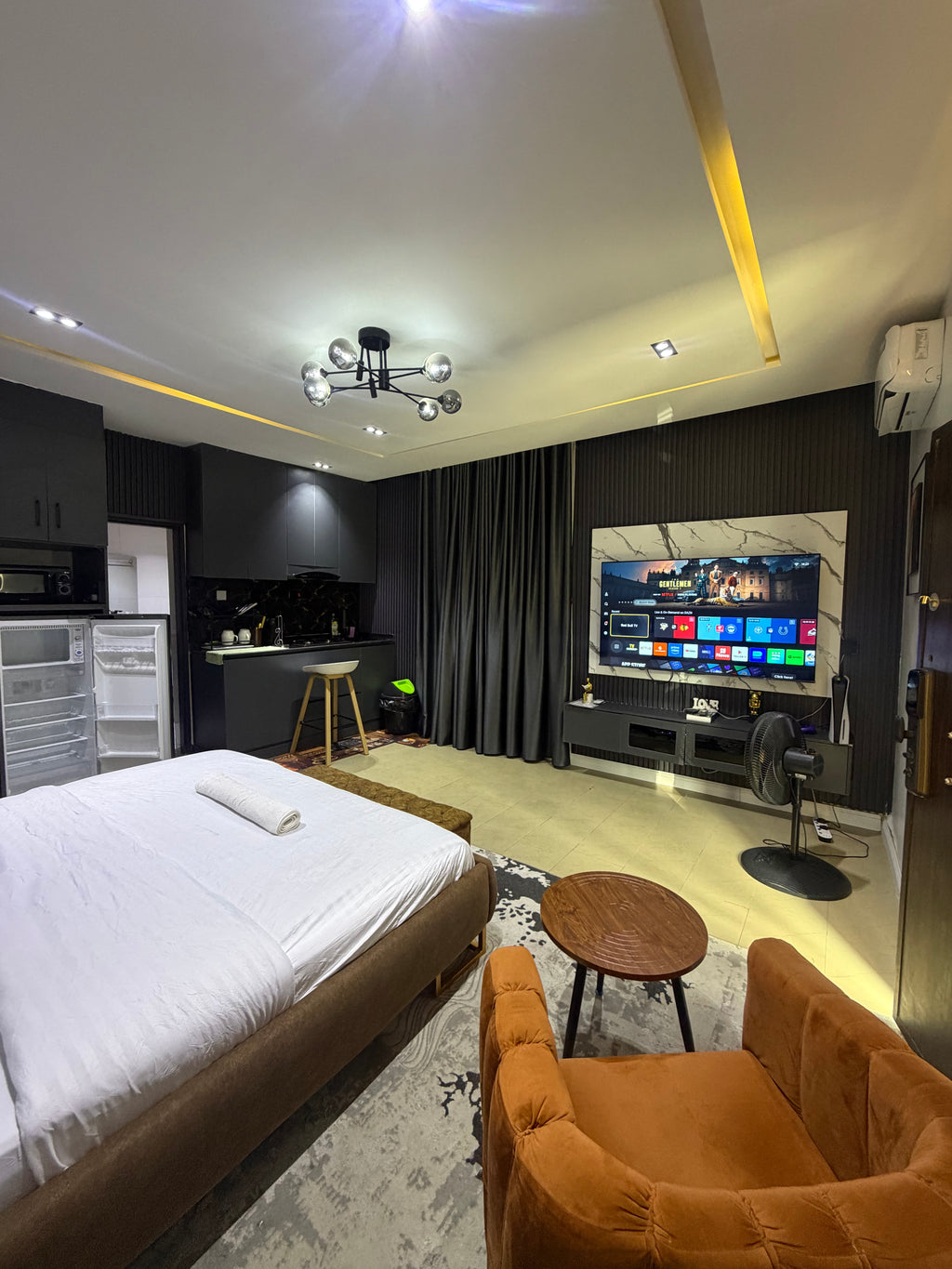 Studio Apartment in Kado, with ps5 🎮