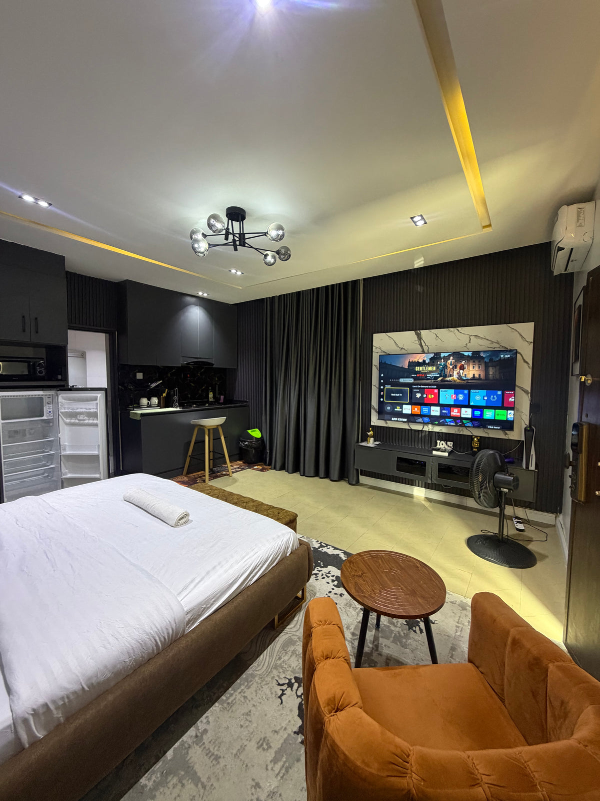 Studio Apartment in Kado, with ps5 🎮