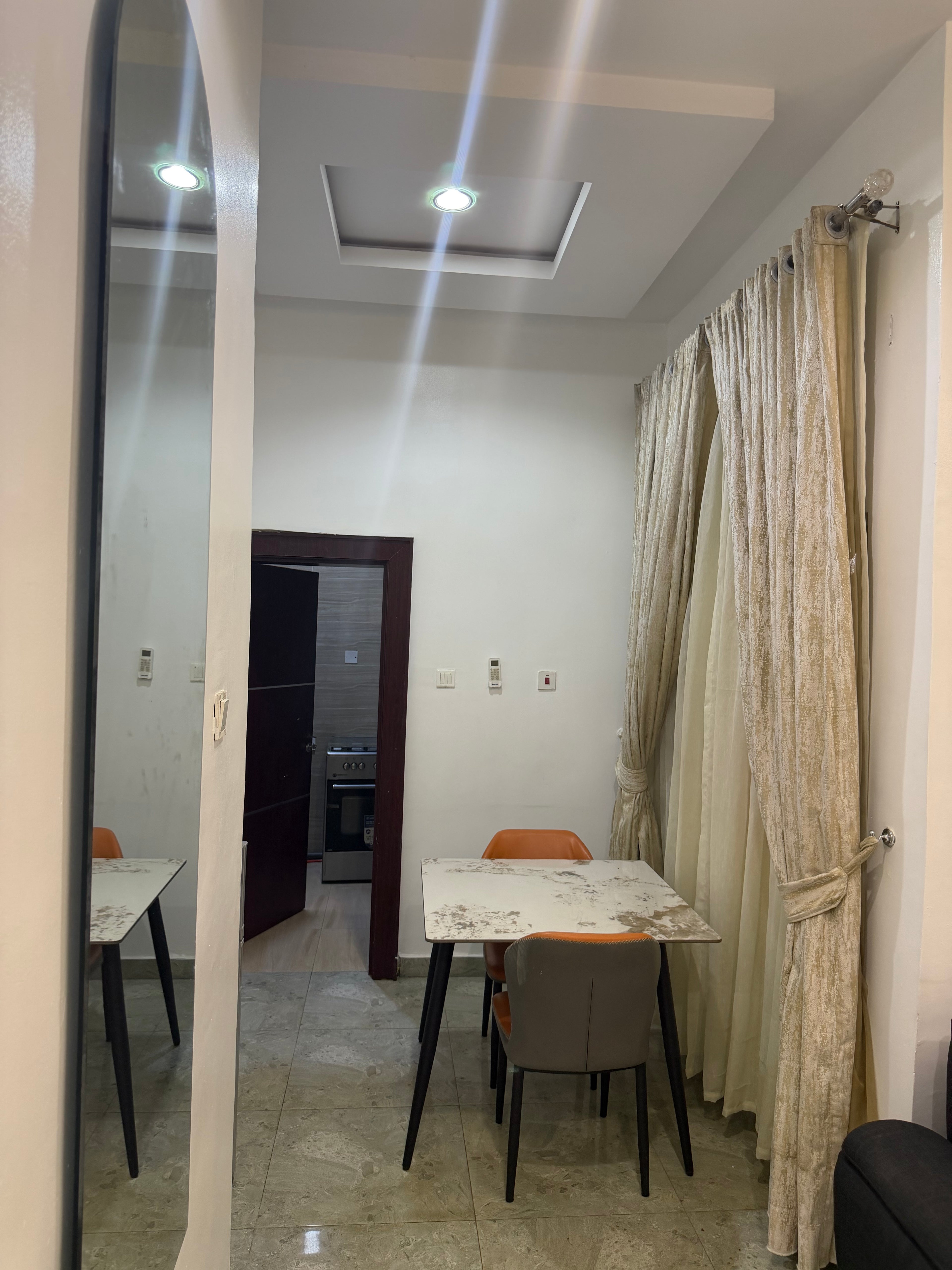 1-Bedroom Apartment – Jahi (By Gilmore)