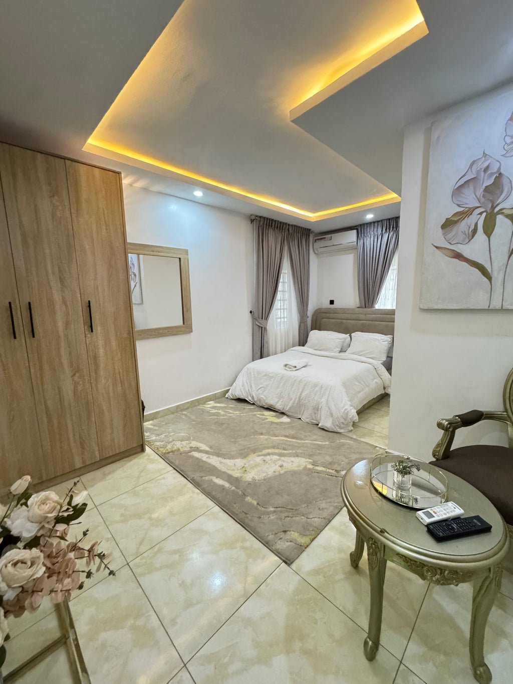 Luxury 2_bedroom Apartment Jahi
