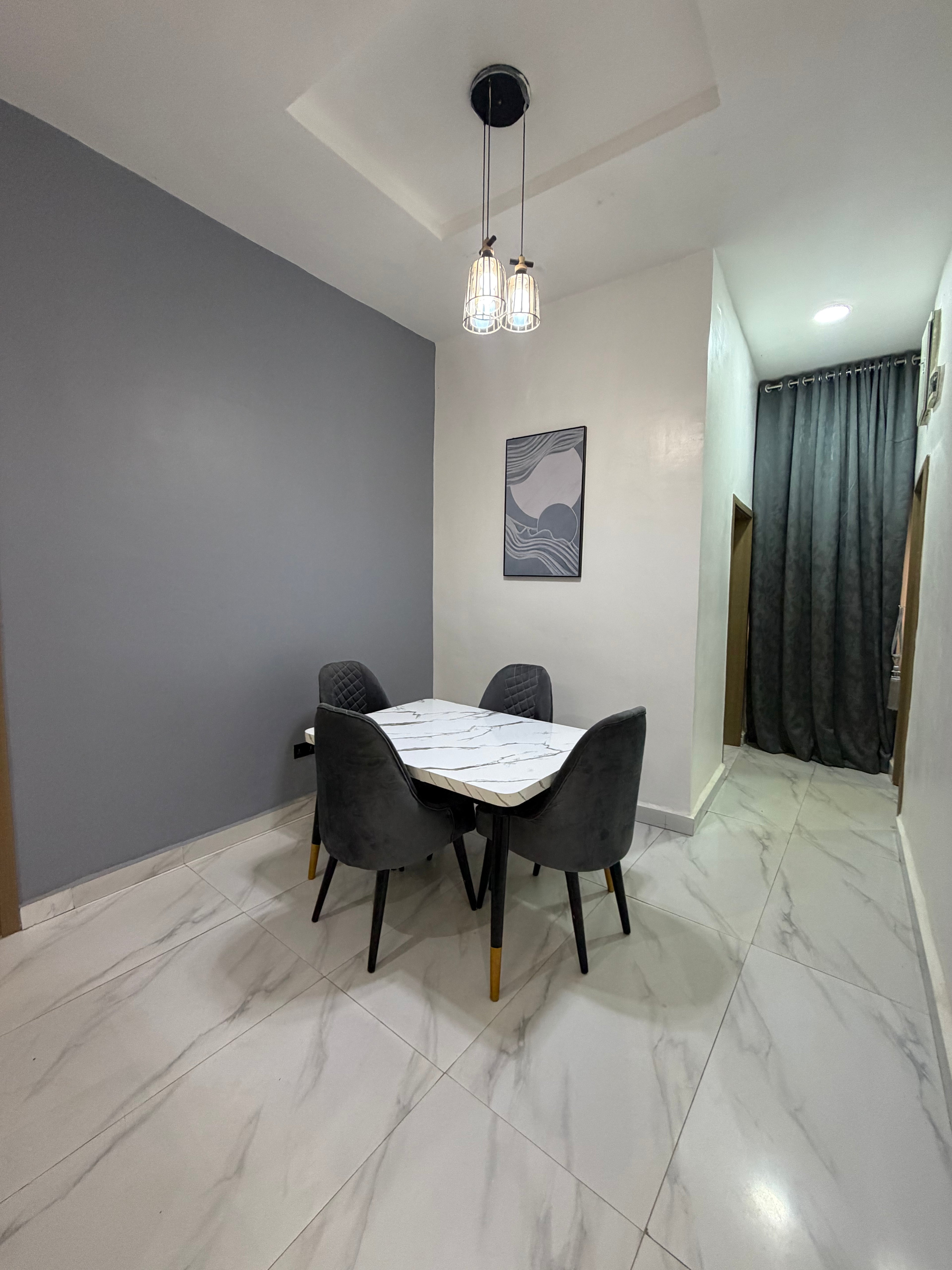 Luxury 2-Bedroom Apartment – Guzape, Abuja