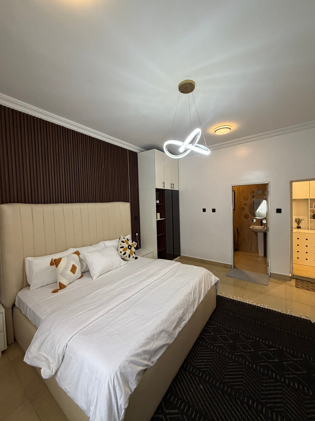 Luxury 1 bedroom Wuye
