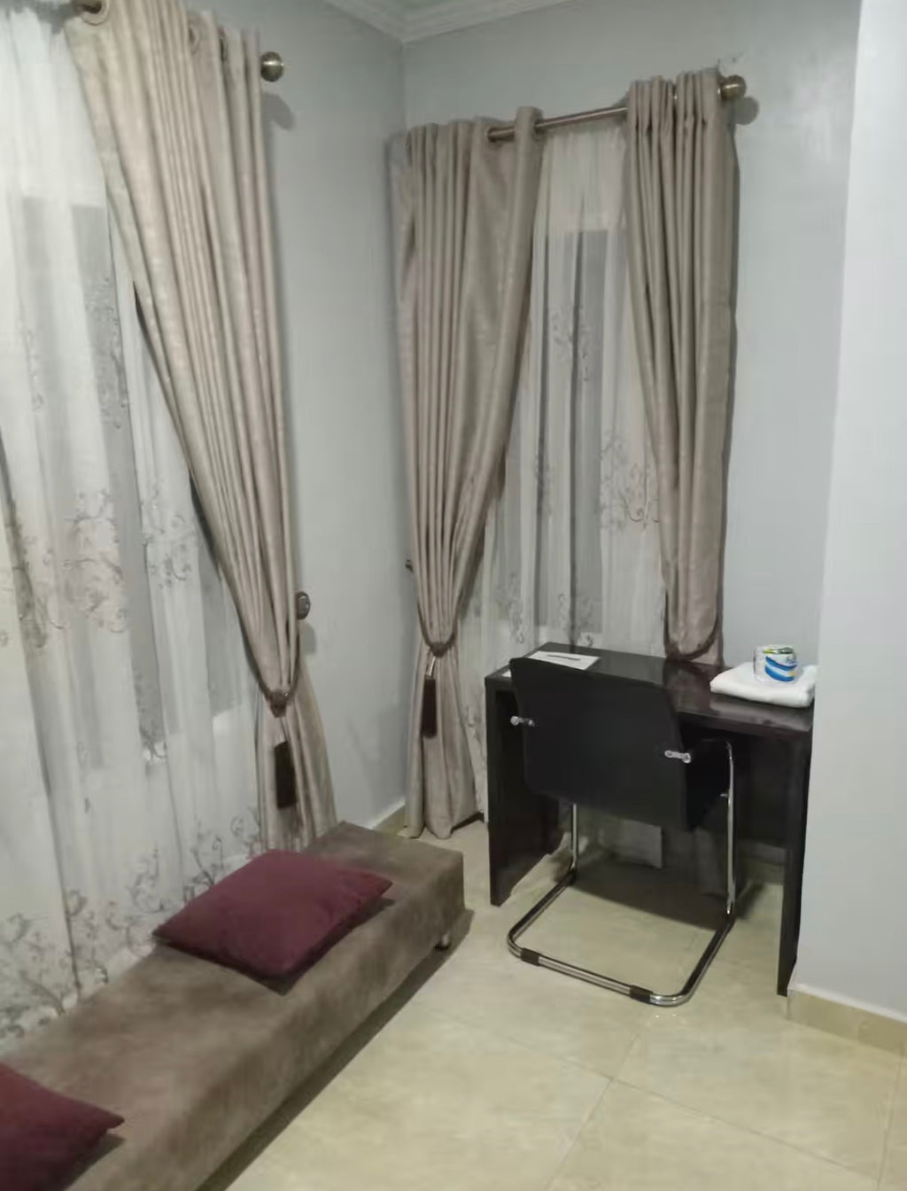 Classic single room