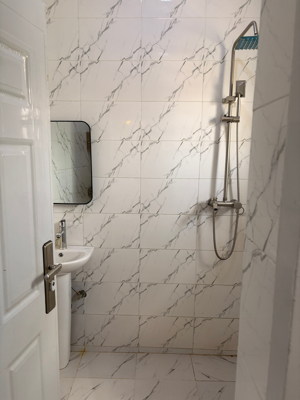 Luxury studio Katampe