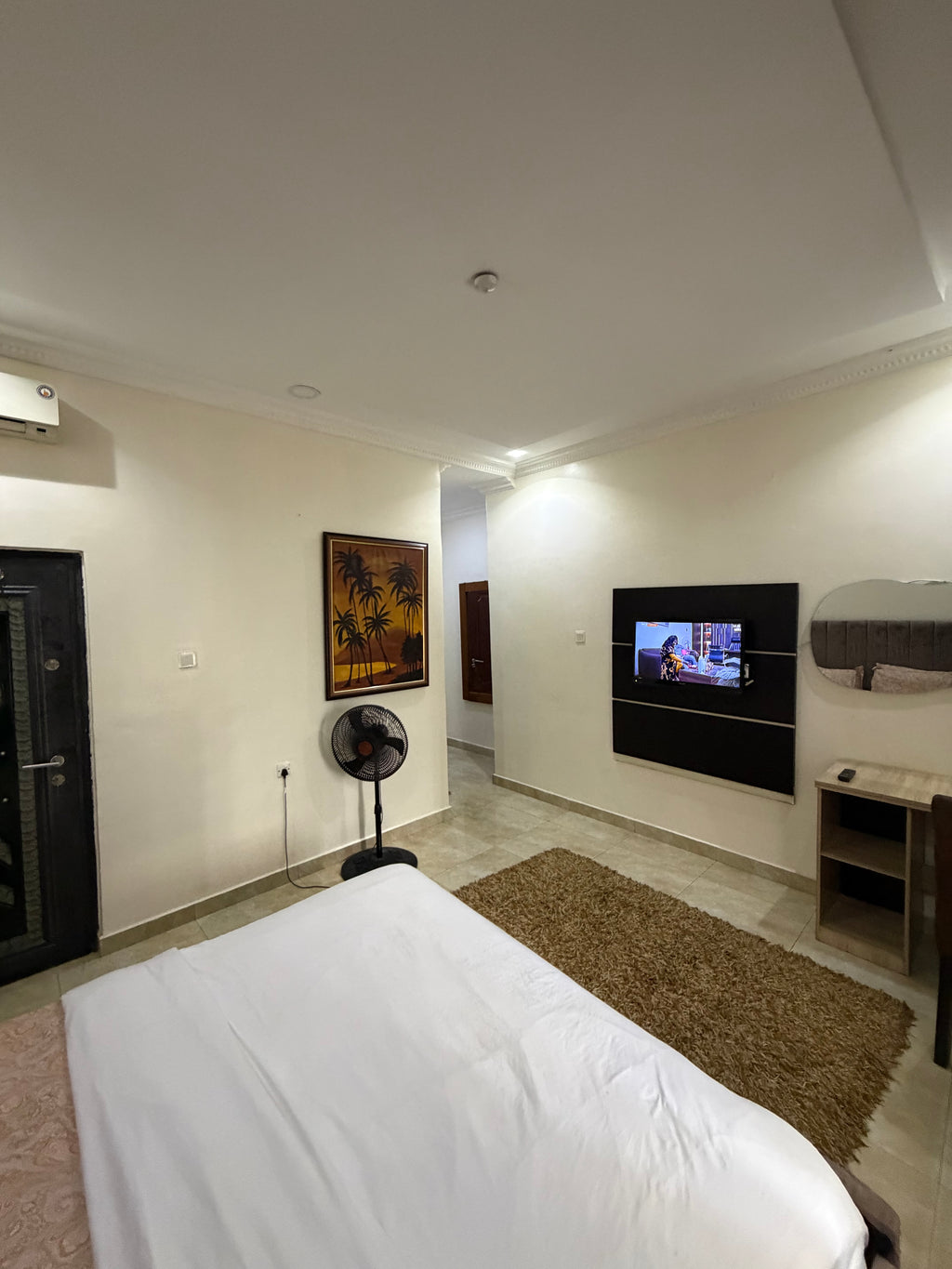 2-Bedroom Apartment – Jahi (By Gilmore)