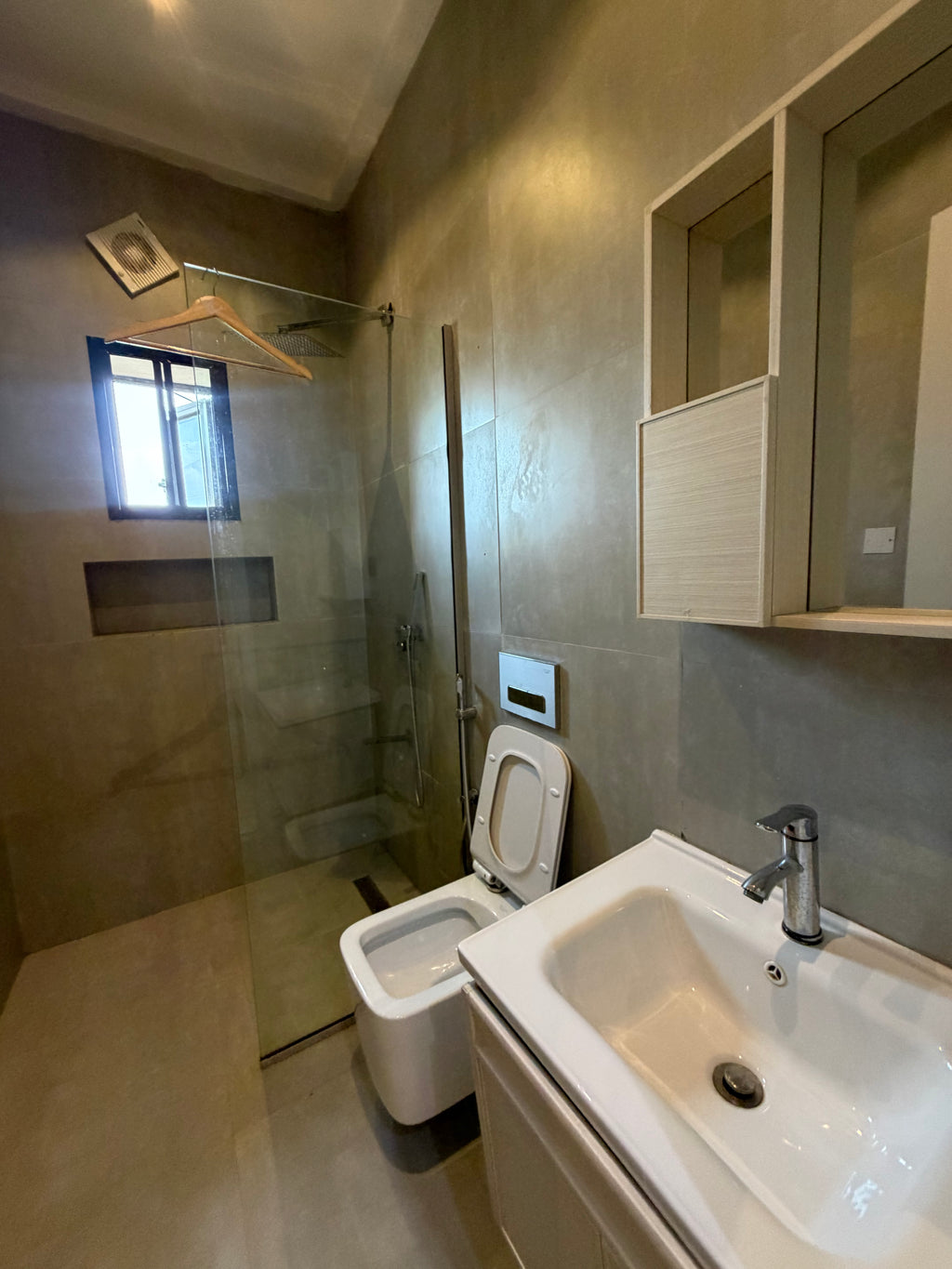 Luxury 3-Bedroom Apartment in Jahi, Abuja