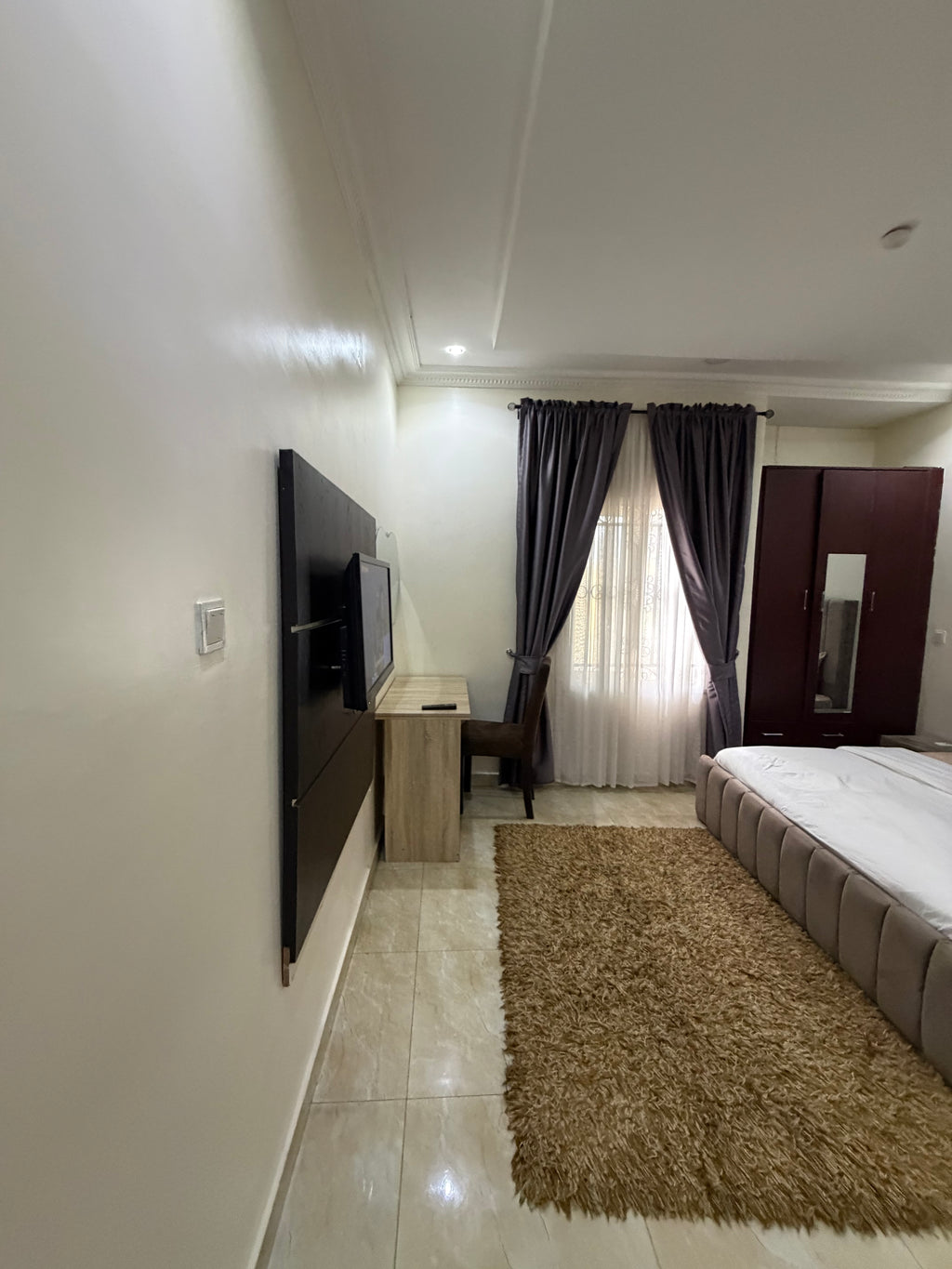 2-Bedroom Apartment – Jahi (By Gilmore)