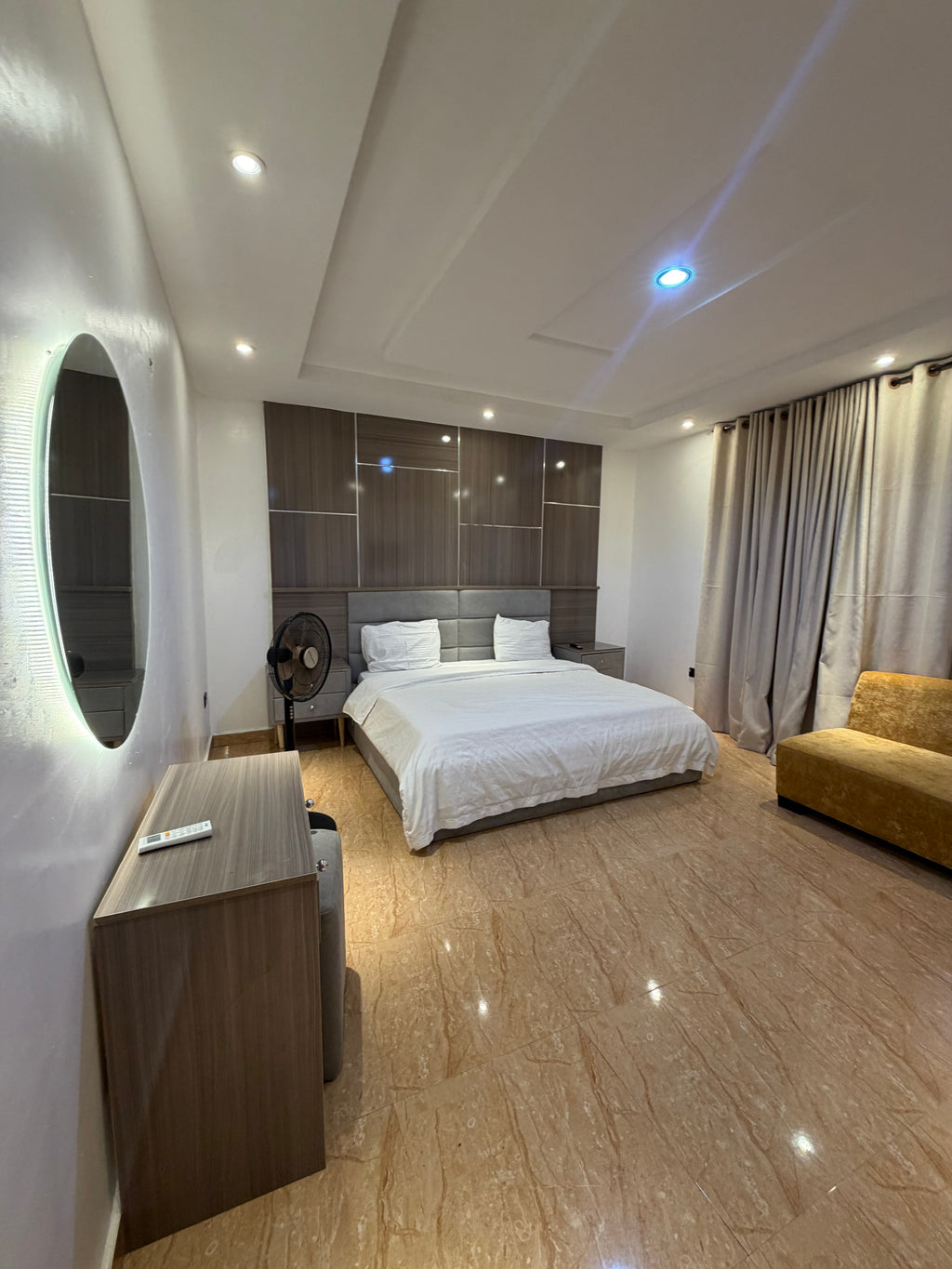 Jahi 1 bedroom flat 3