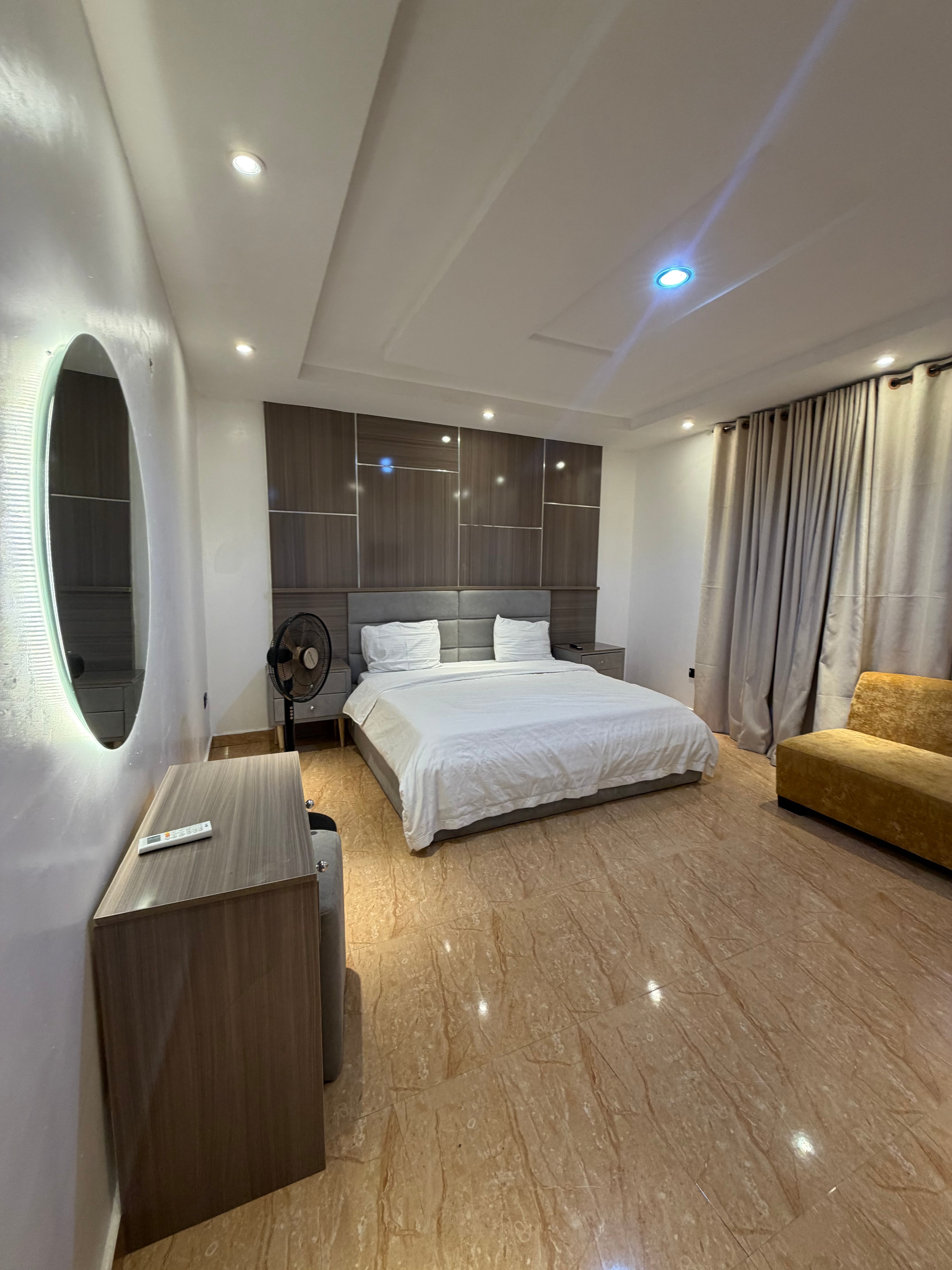 Jahi 1 bedroom flat 3