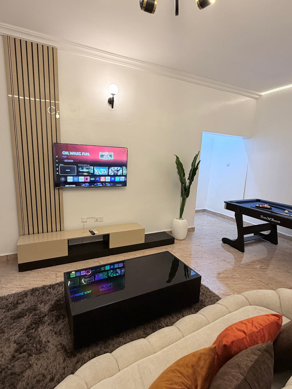 1-Bedroom Apartment with Snooker Table – Wuye