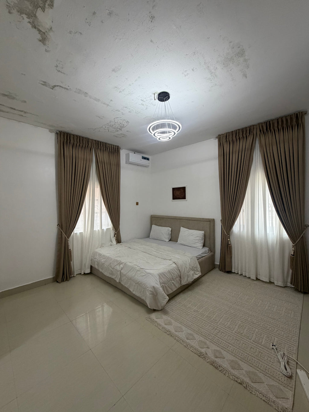 Luxury 2-Bedroom Apartment – Wuye, Abuja
₦3,000,000 per month