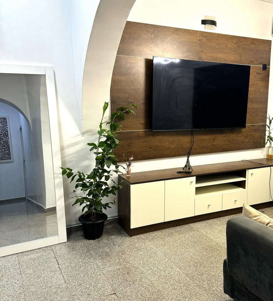 Single room Apartment with kitchen & sitting room – Wuye, Abuja