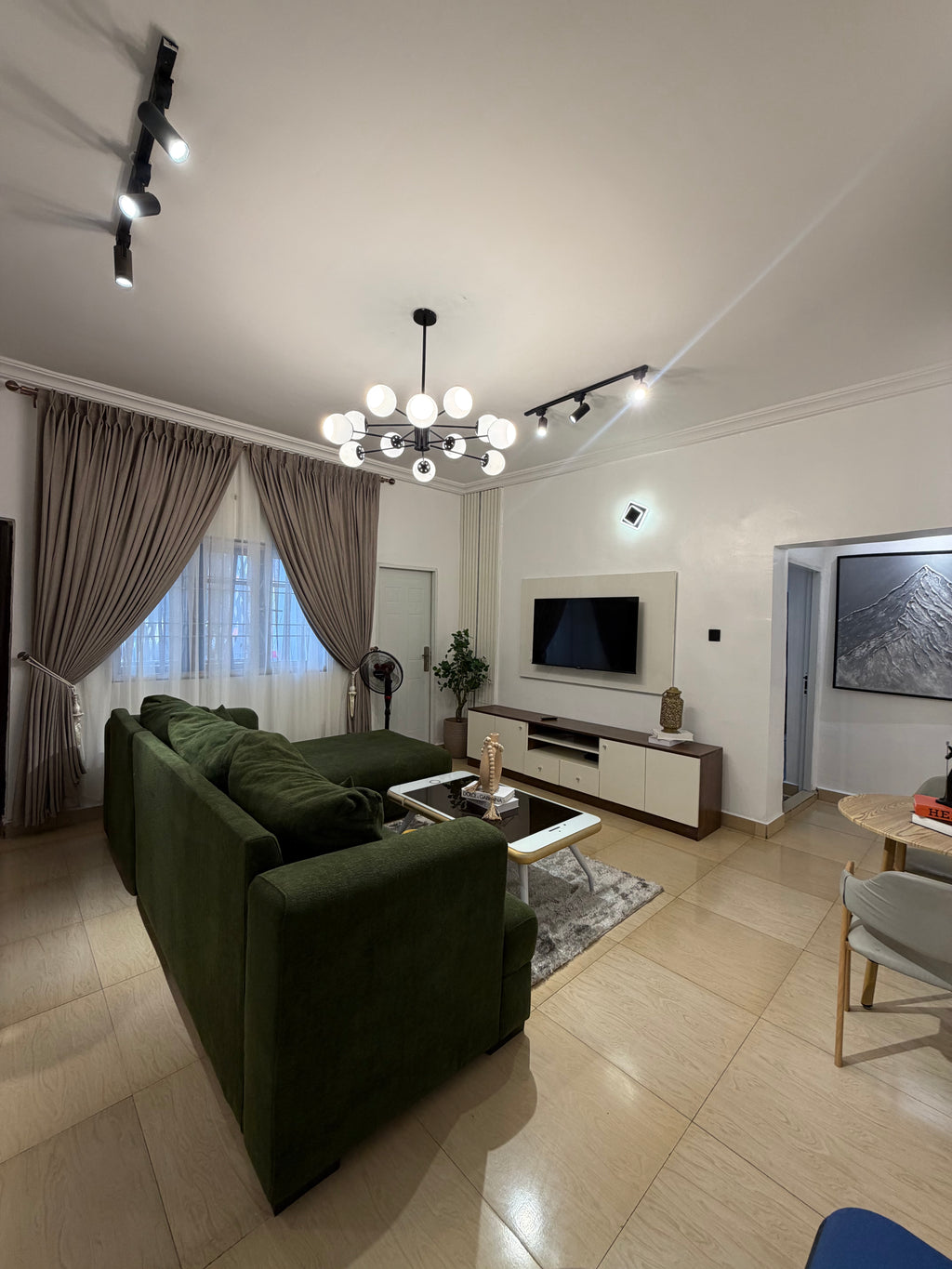 Luxury 1 bedroom Wuye