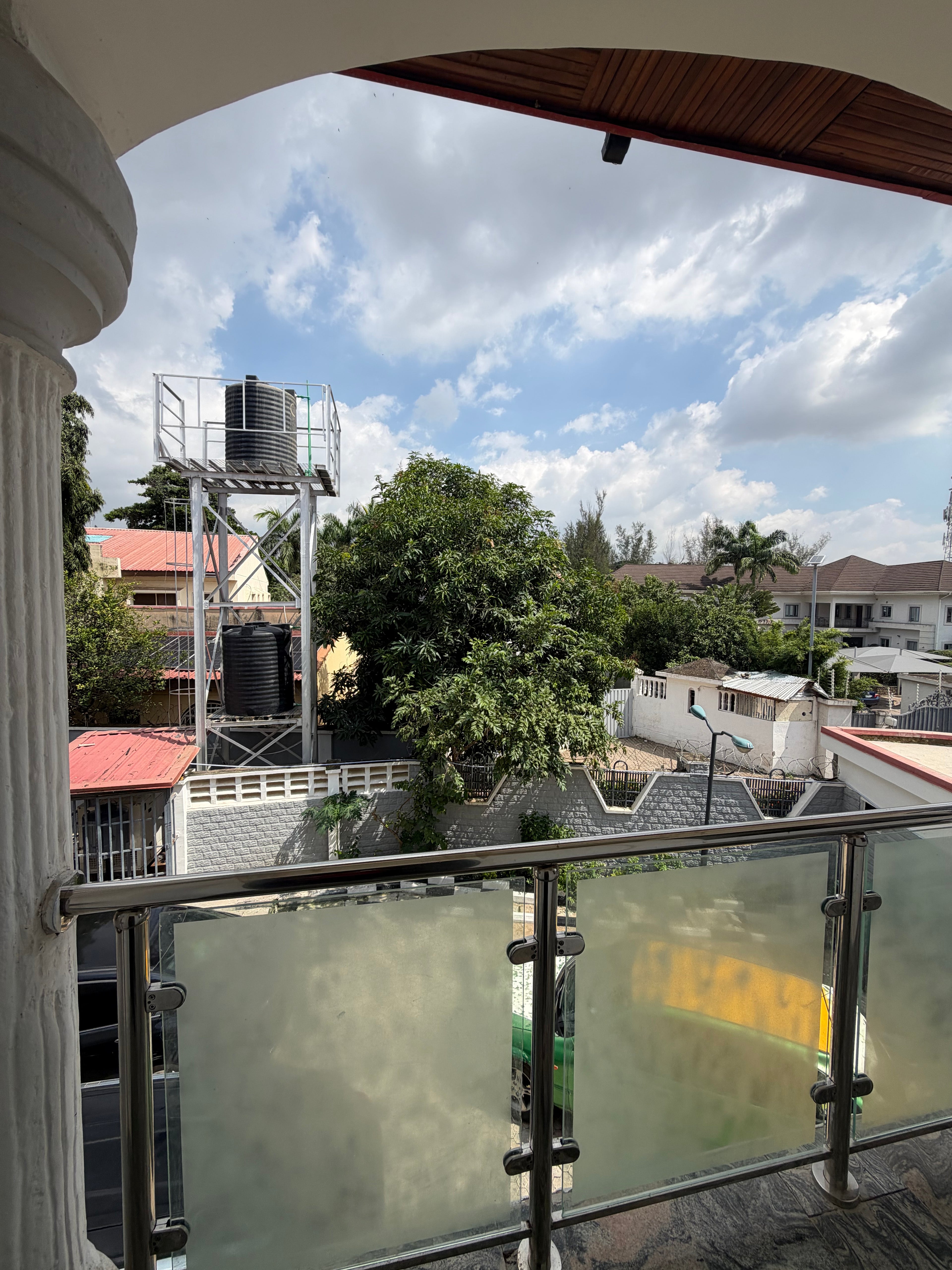 Luxury Studio Apartment – Wuse, Abuja
₦120,000 per night