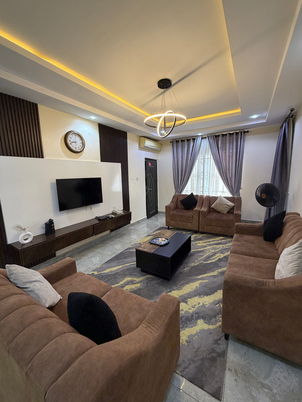 2-Bedroom Apartment – Jahi (By Gilmore)