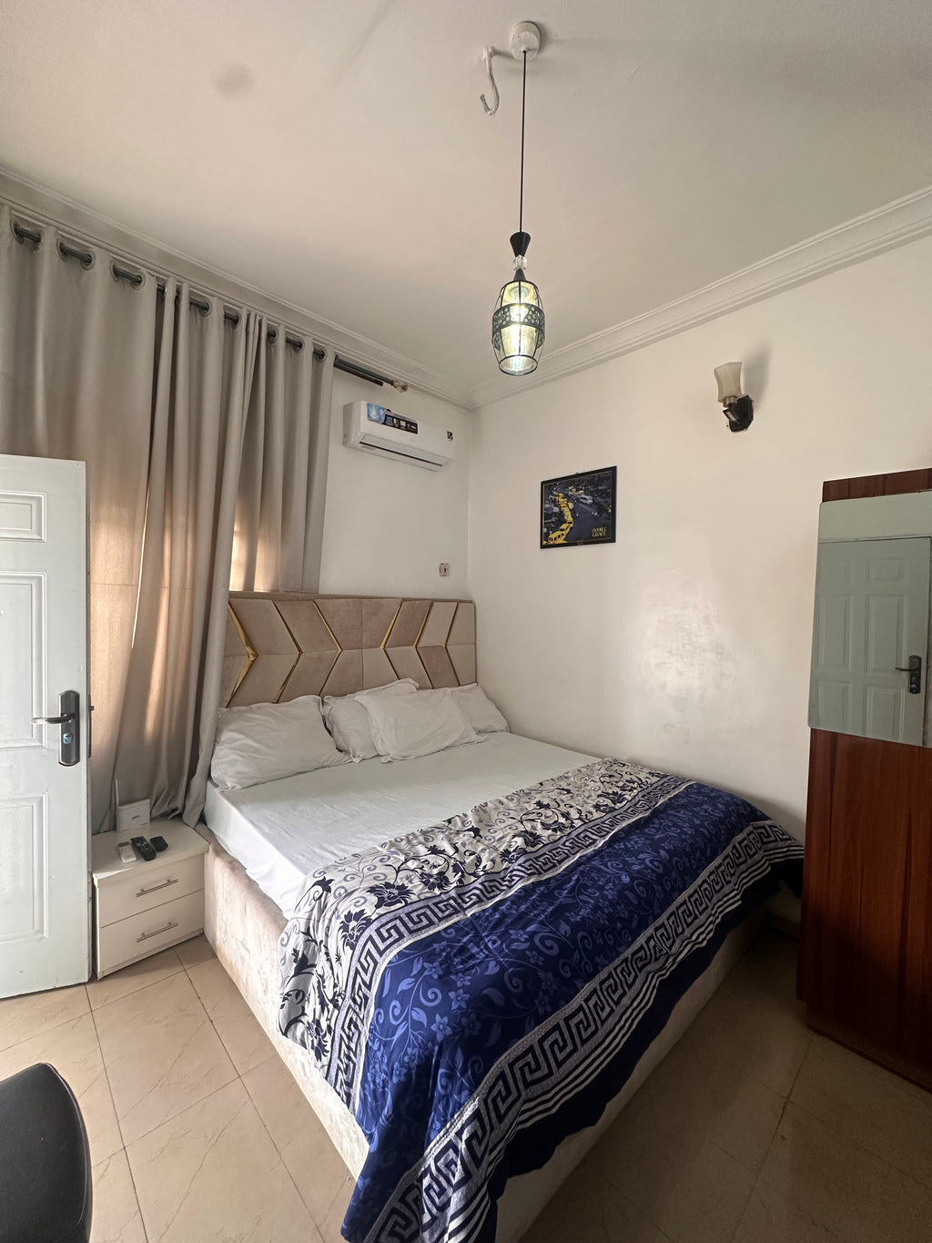 Comfortable studio apartment in Wuye 24 hours electricity WiFi security